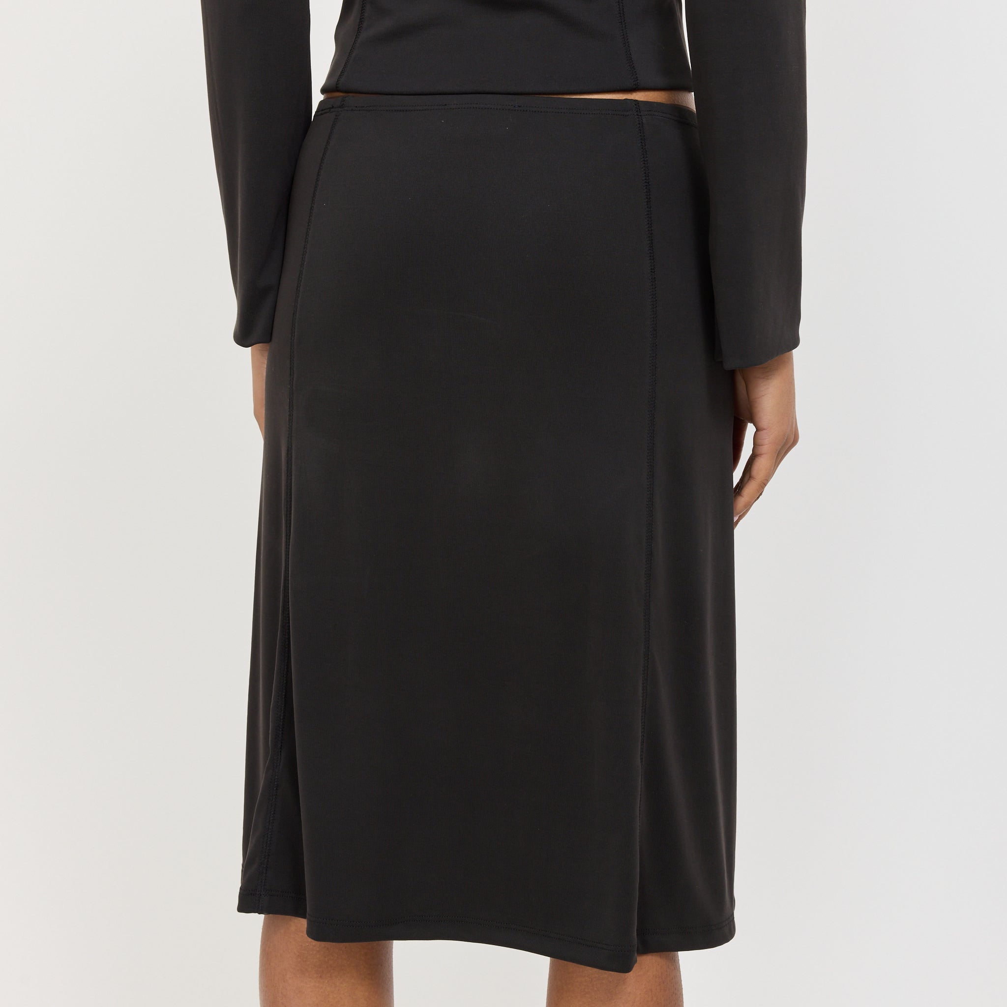 Resonance Skirt Black