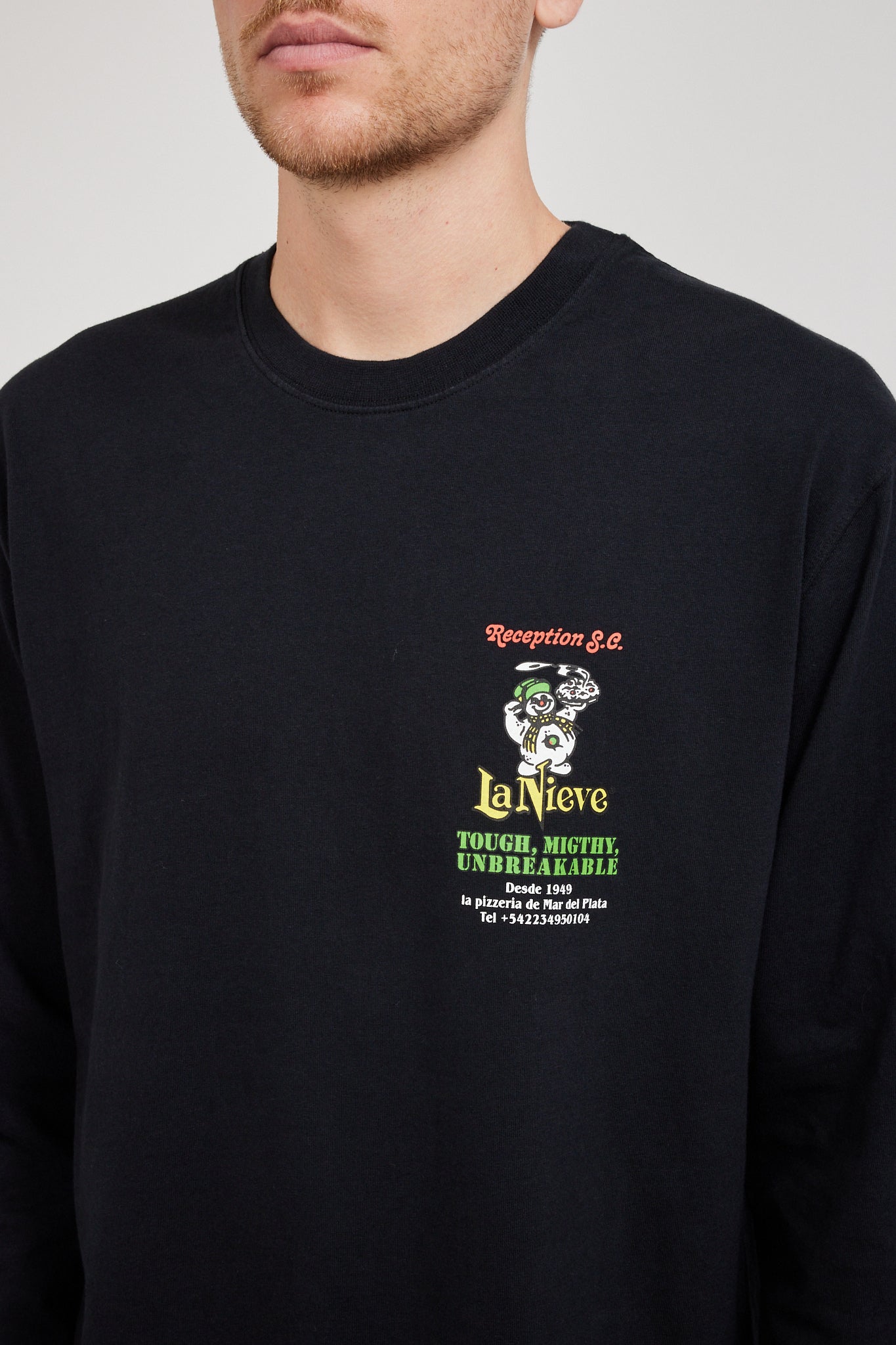 Reception | LS Tee La Nieve Black | Maplestore