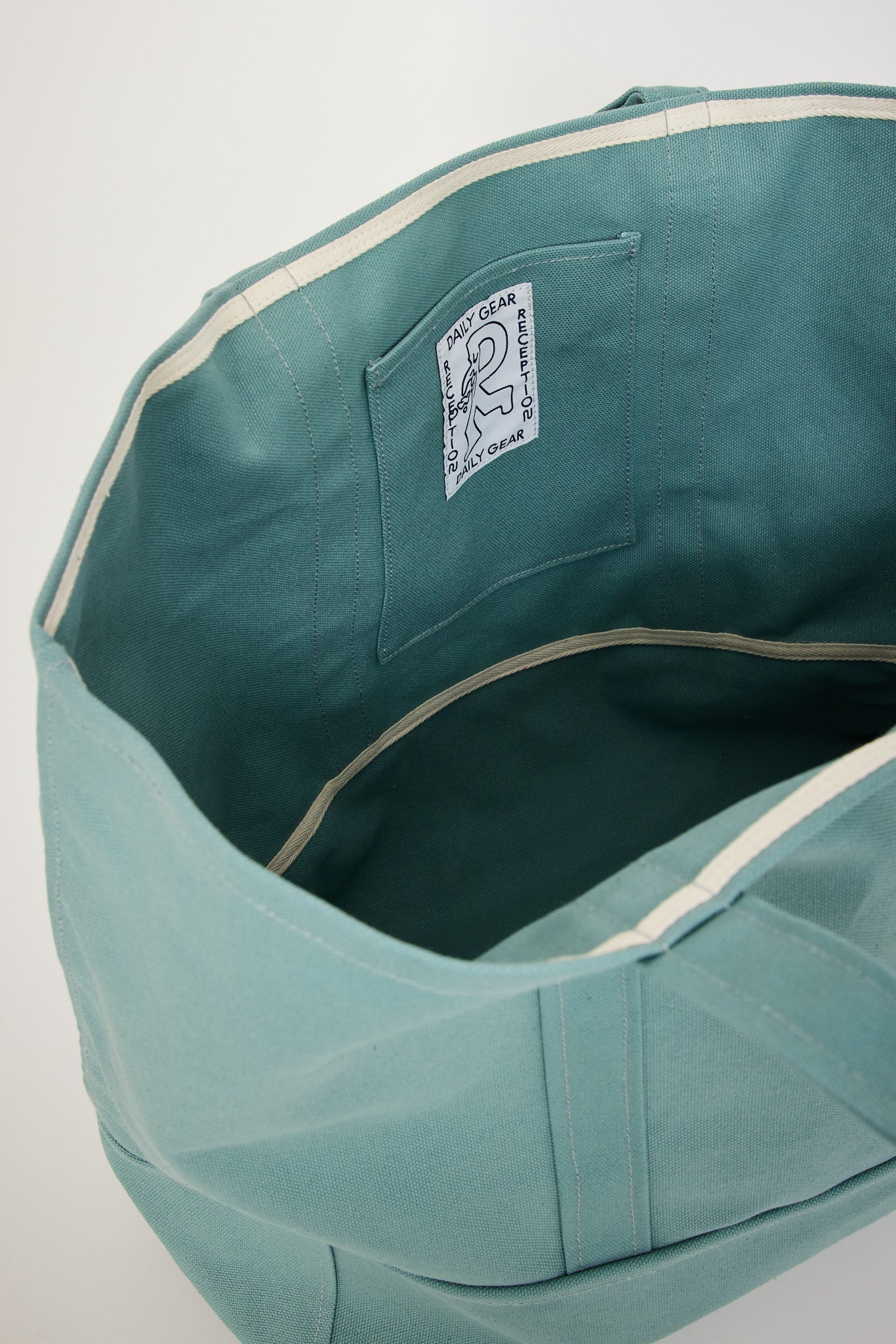 Reception | Shopper Bag Dusty Green | Maplestore