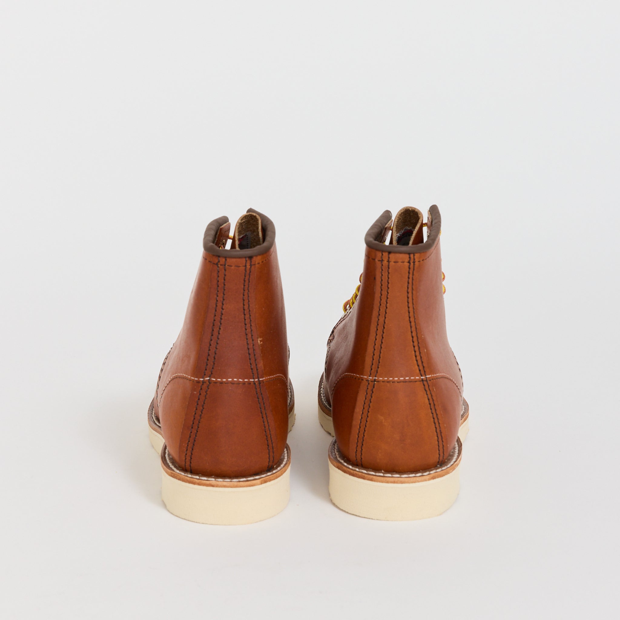 875 Classic Moc Boot Oro Legacy