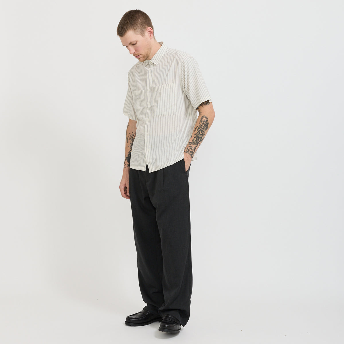 Boxy Shirt Black/White Stripe