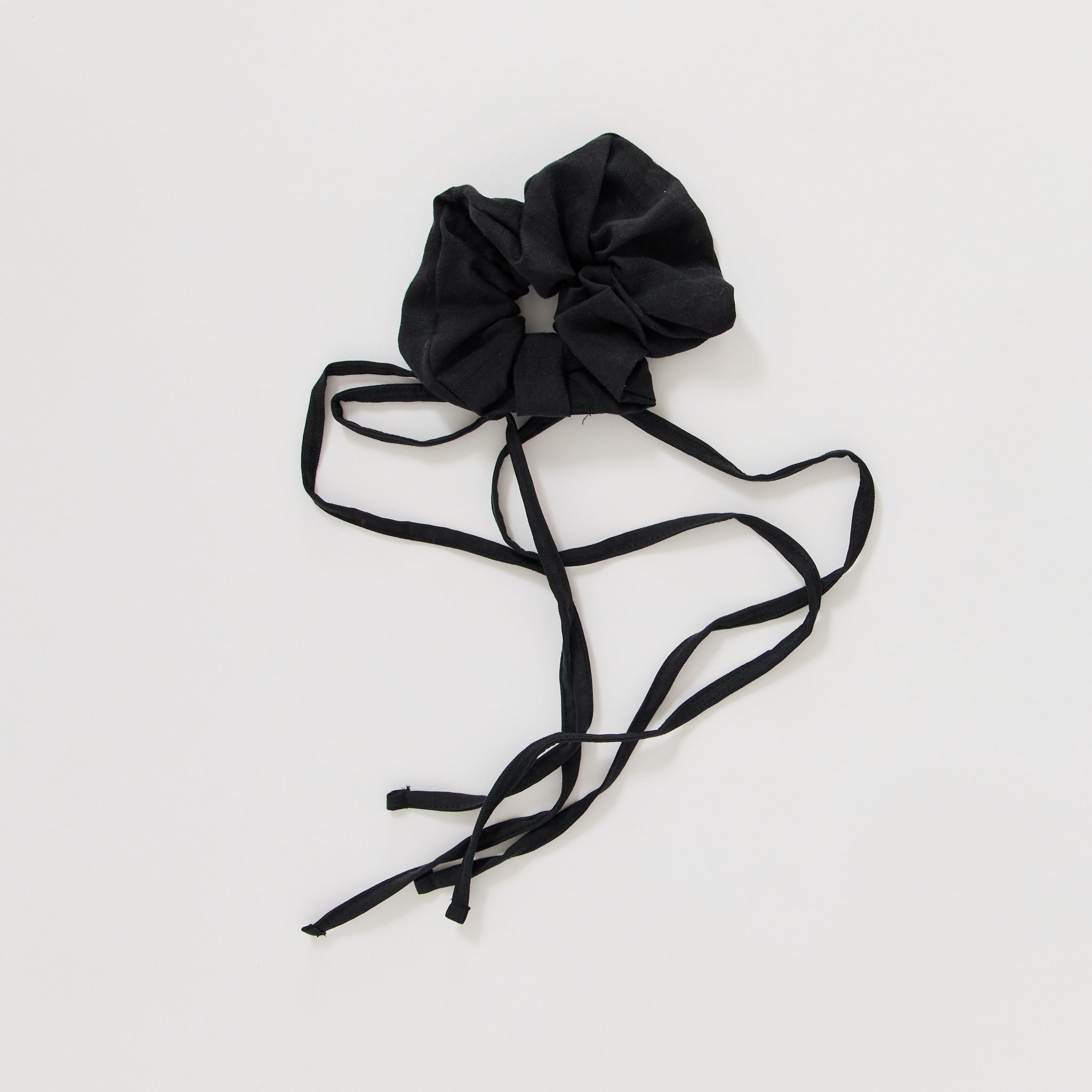 Rita Row | Ada Scrunchie Black | Maplestore