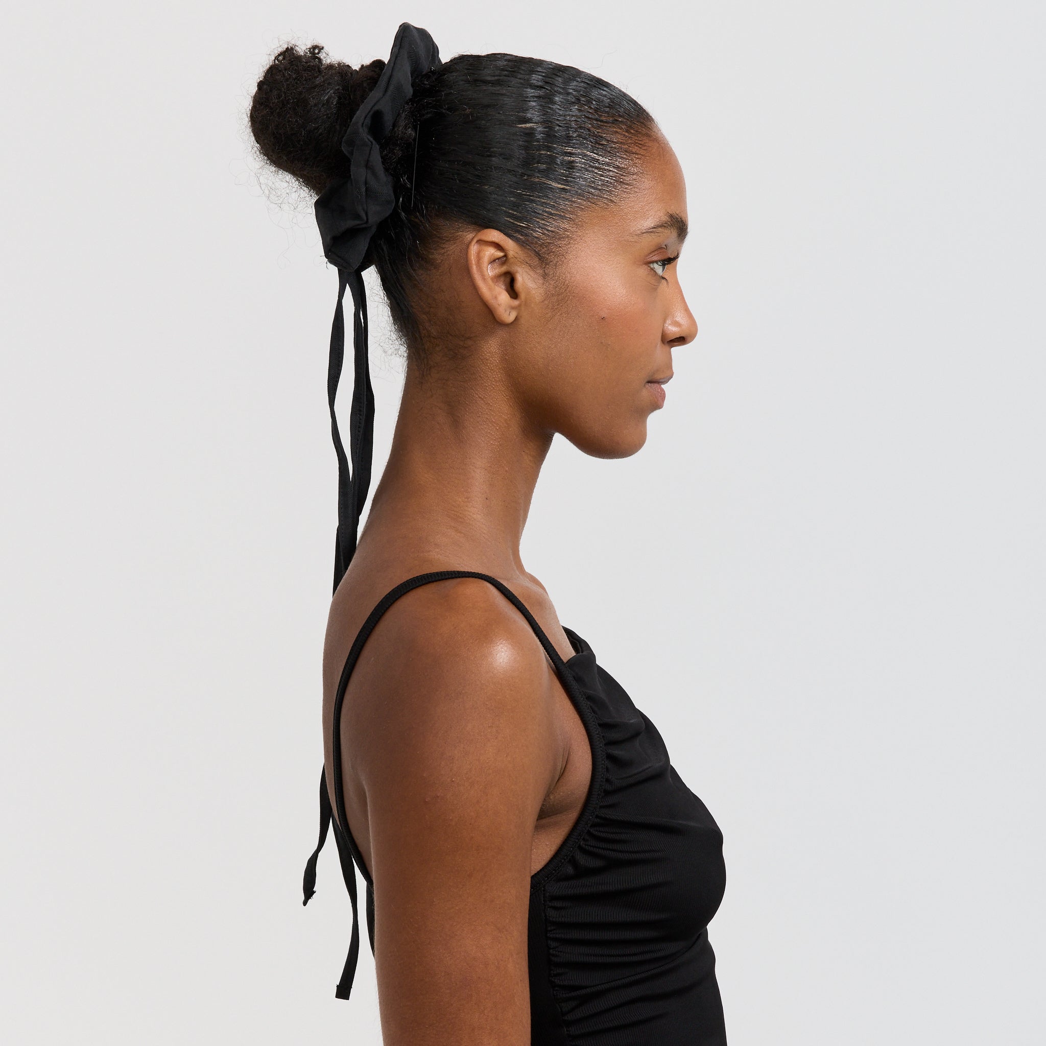 Rita Row | Ada Scrunchie Black | Maplestore