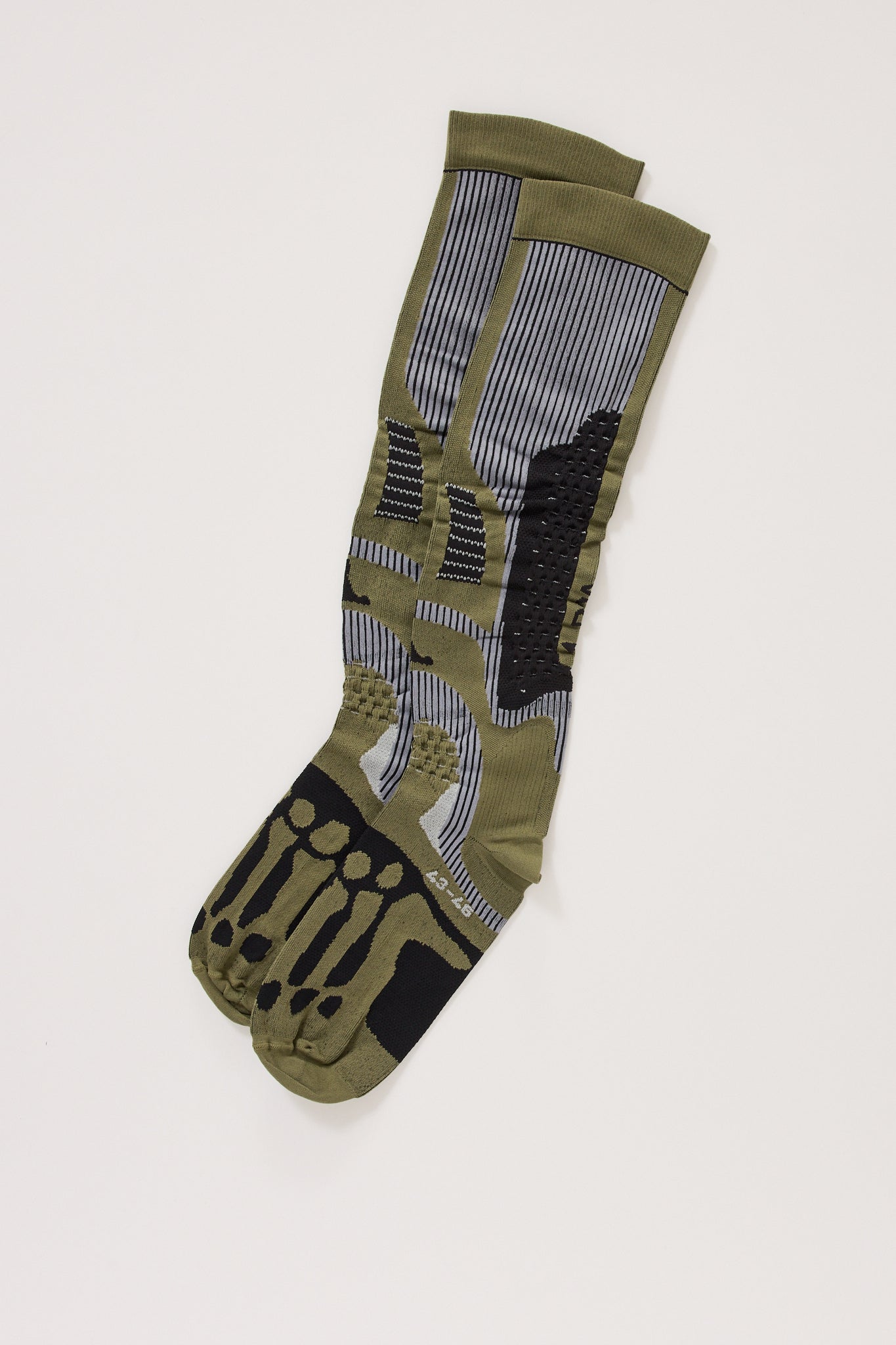 ROA | Bones Long Socks Military Green | Maplestore