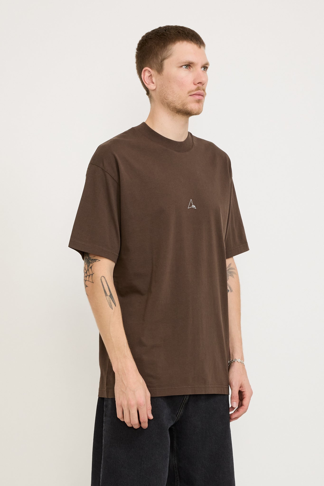 ROA | Light Regular Tee Demitasse | Maplestore