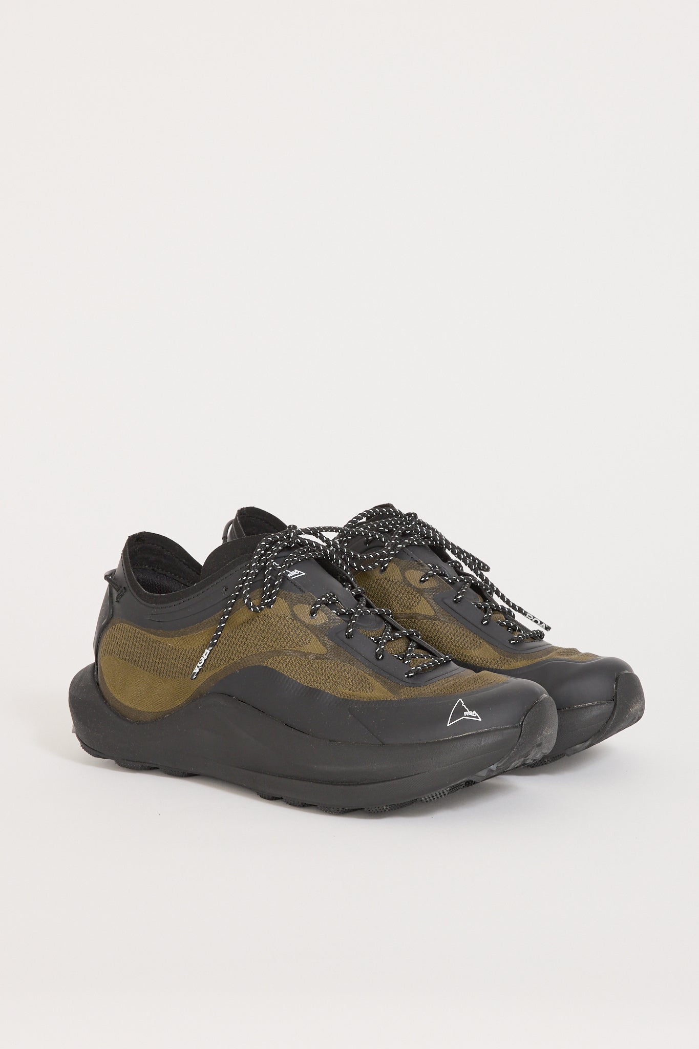 Sella Olive/Black