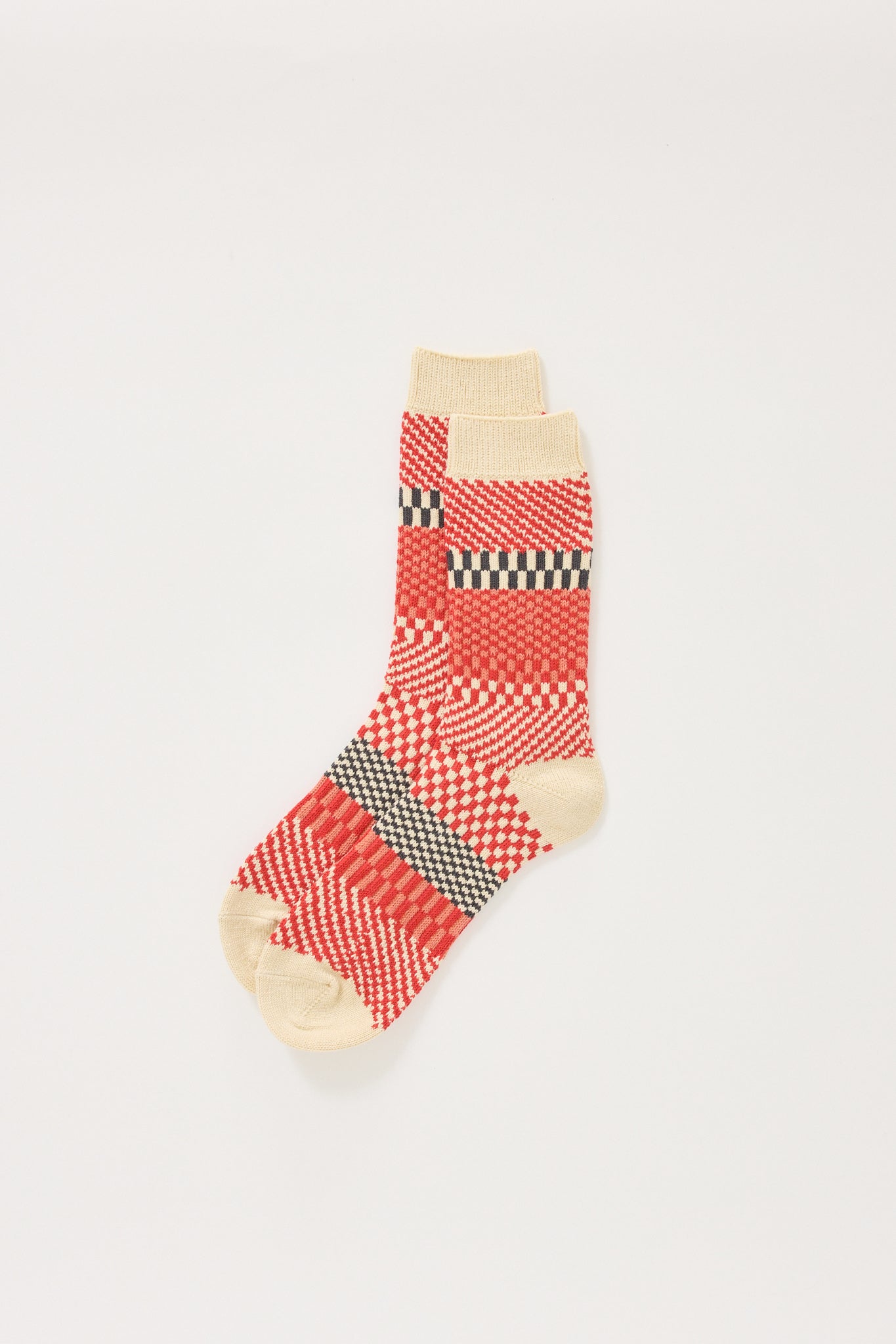 Rototo | Check & Step Socks Red | Maplestore