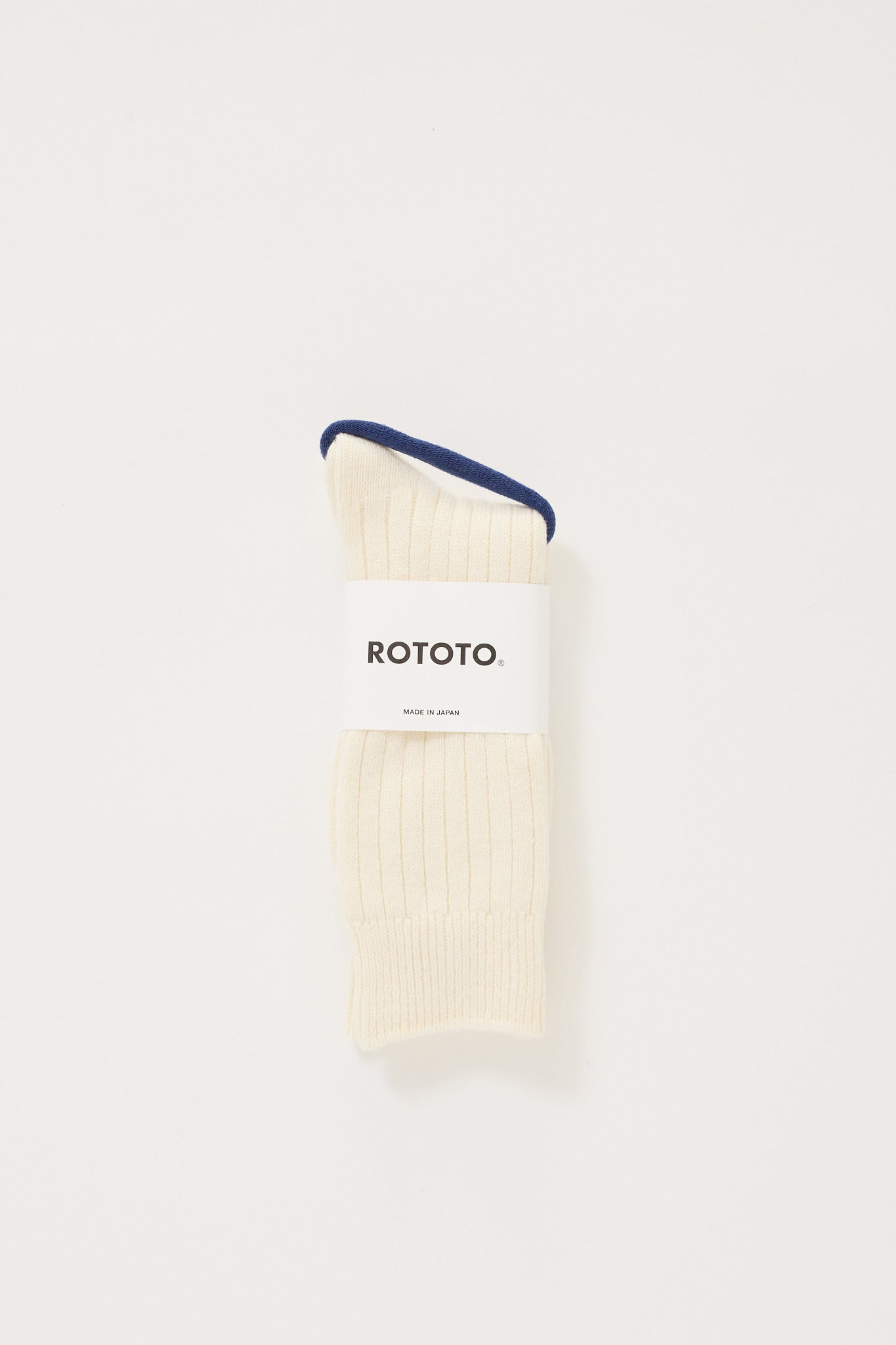 Rototo | Cotton Wool Ribbed Crew Socks White | Maplestore