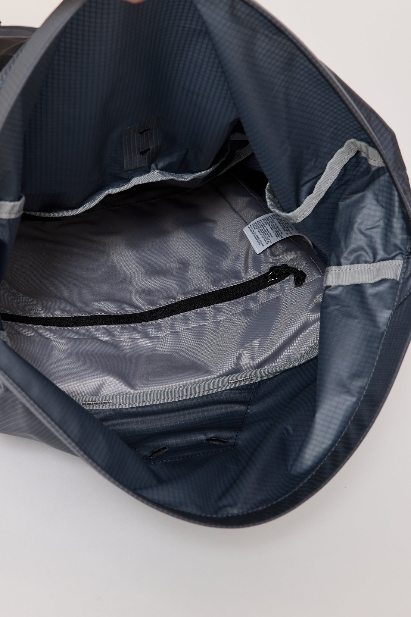 Salomon | ACS Daypack 20 Turbulence / Monument | Maplestore