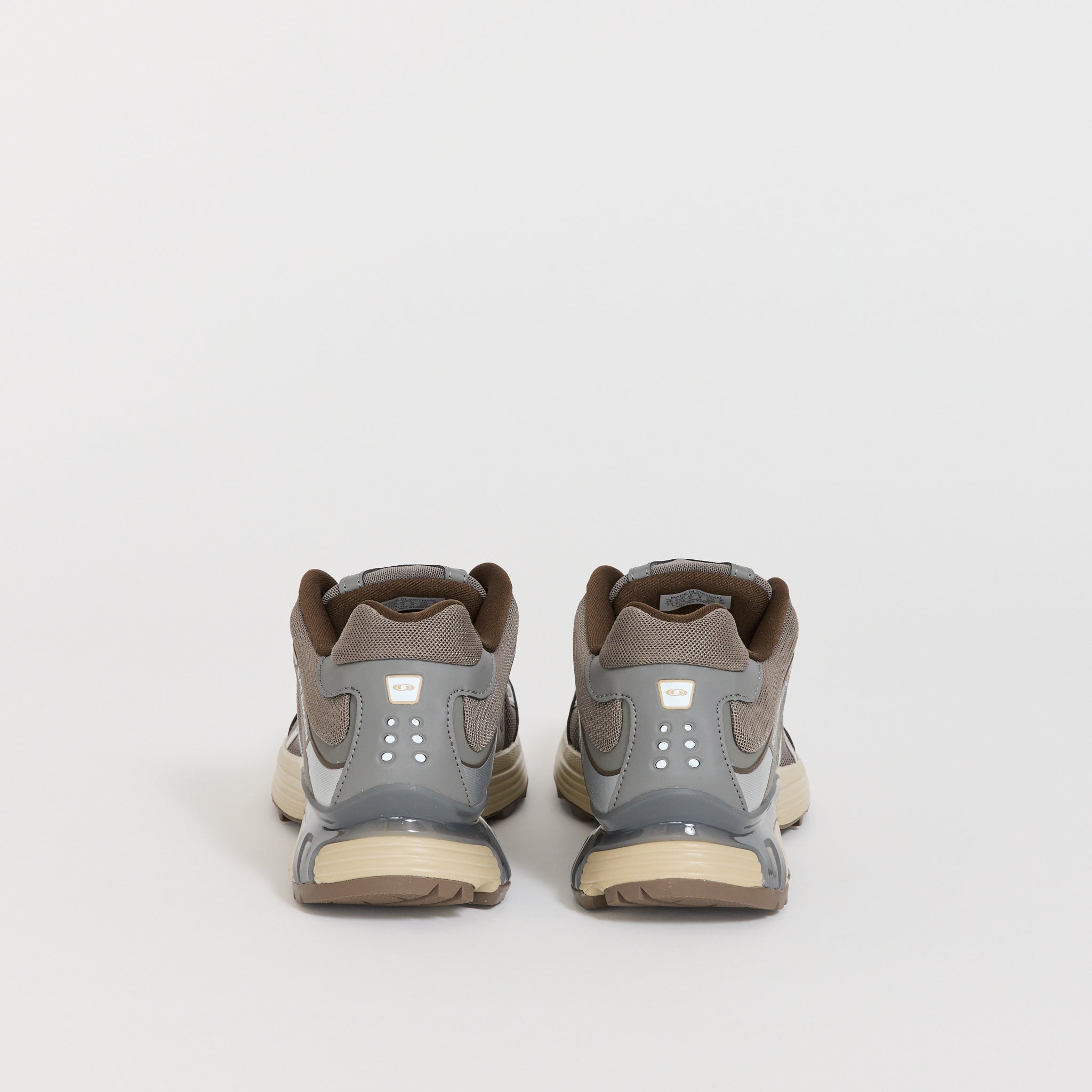 XT-Whisper Falcon/Pewter/White Pepper