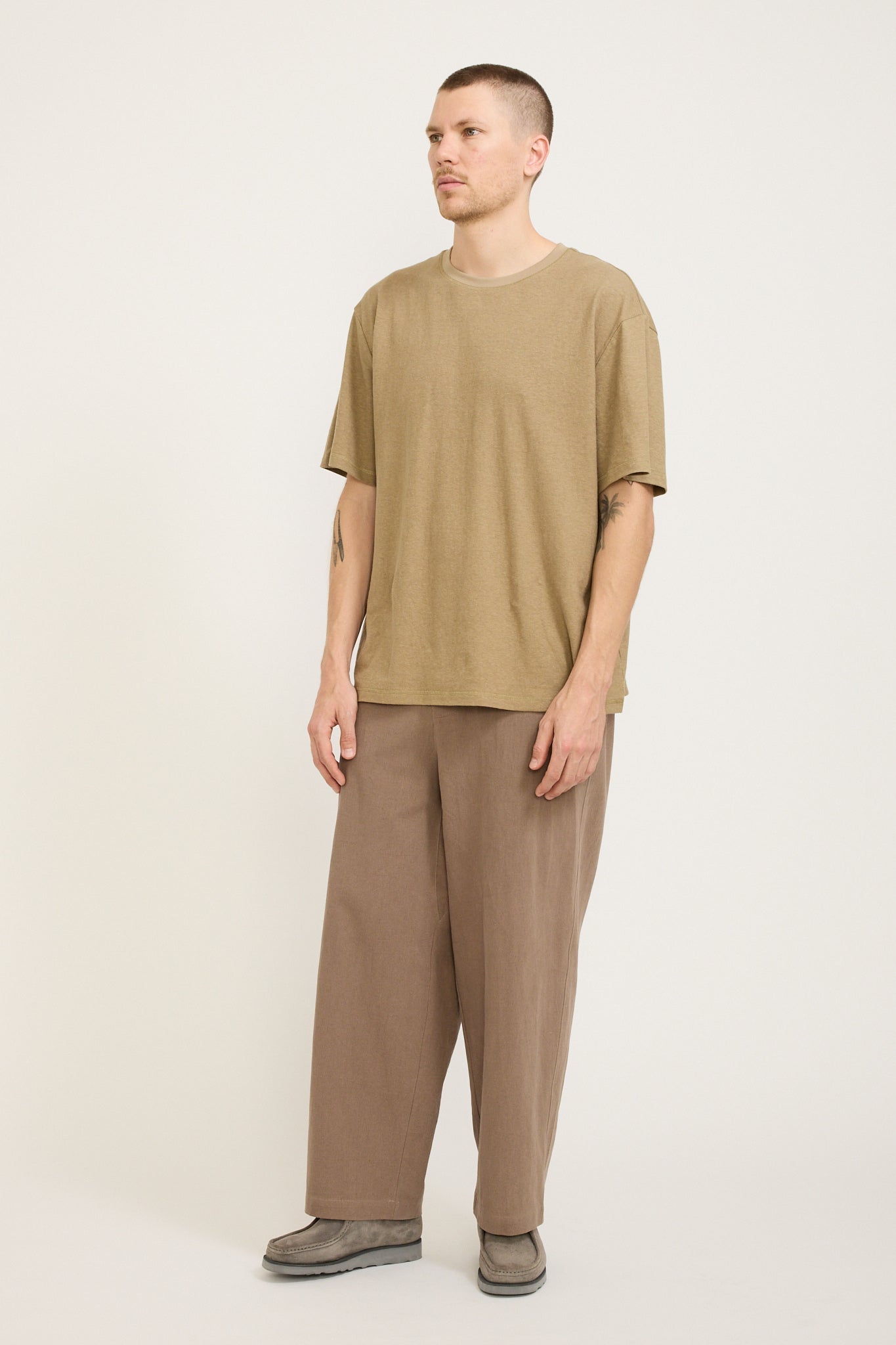 Satta | Flatlock Tee Light Olive | Maplestore