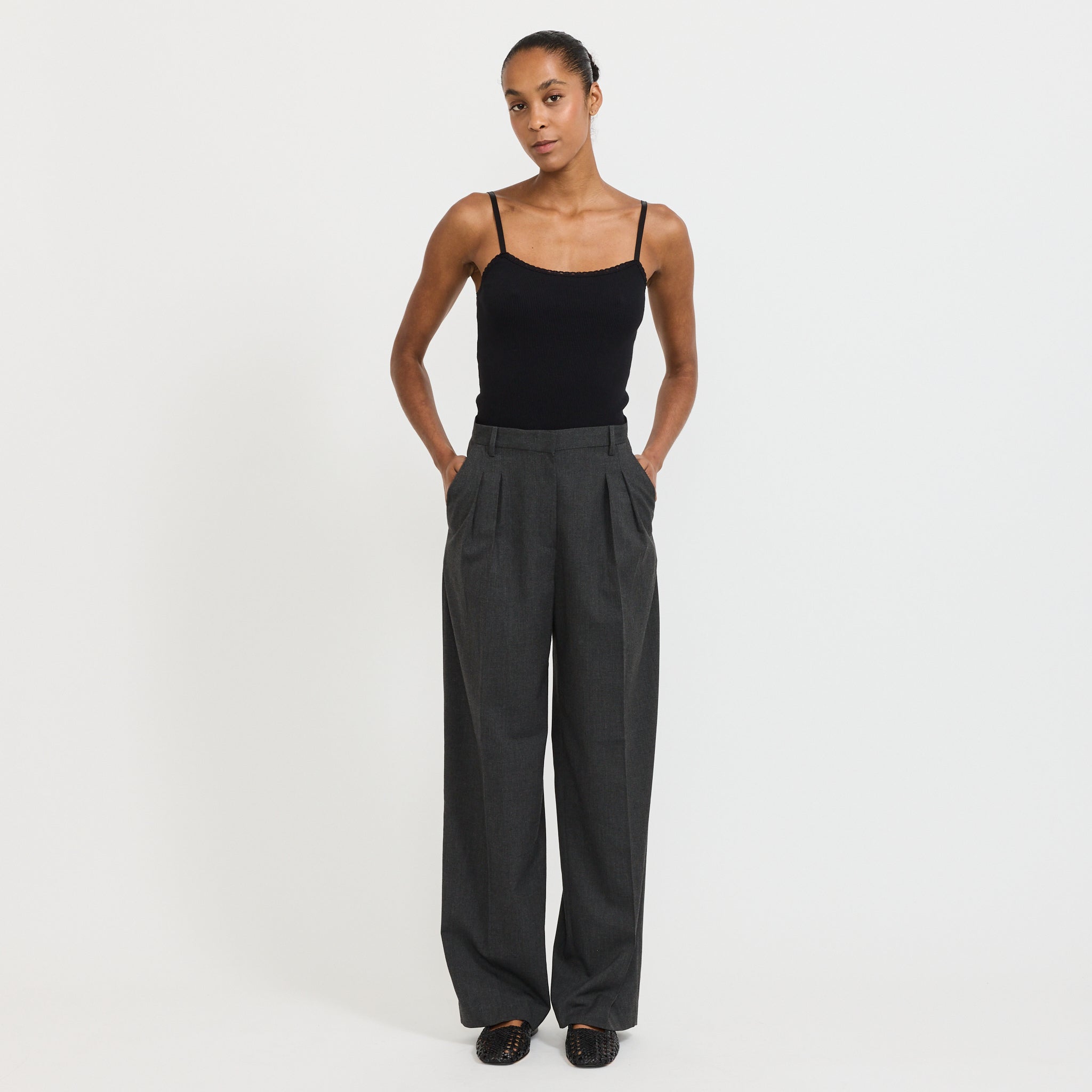 Emilio Straight Pleated Pants Greysand