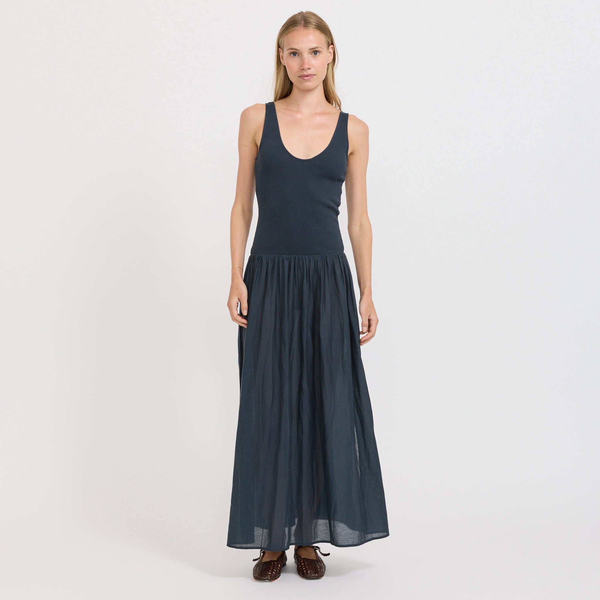 Sessun | Solao Dress Smoke Green | Maplestore