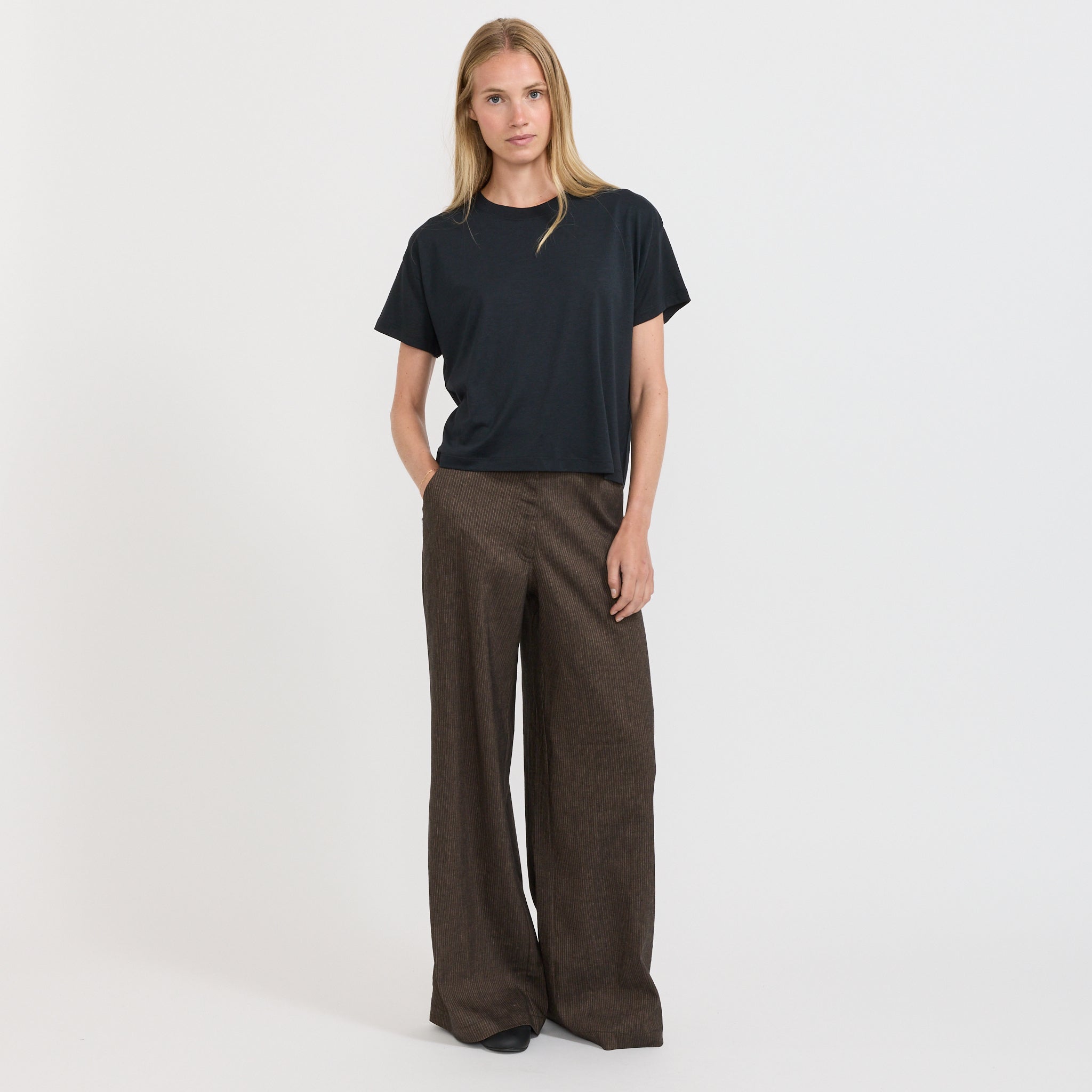 Sessun | TOO T-Shirt Moonless | Maplestore