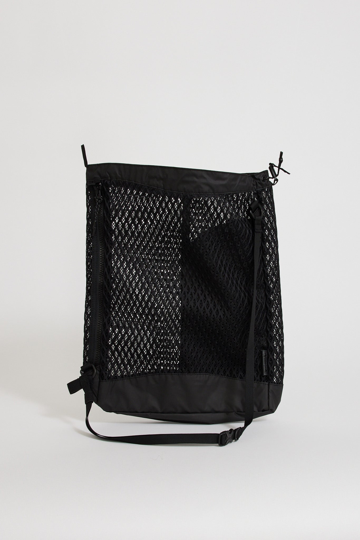 Snow Peak | Double Face Mesh Shoulder Bag Black | Maplestore