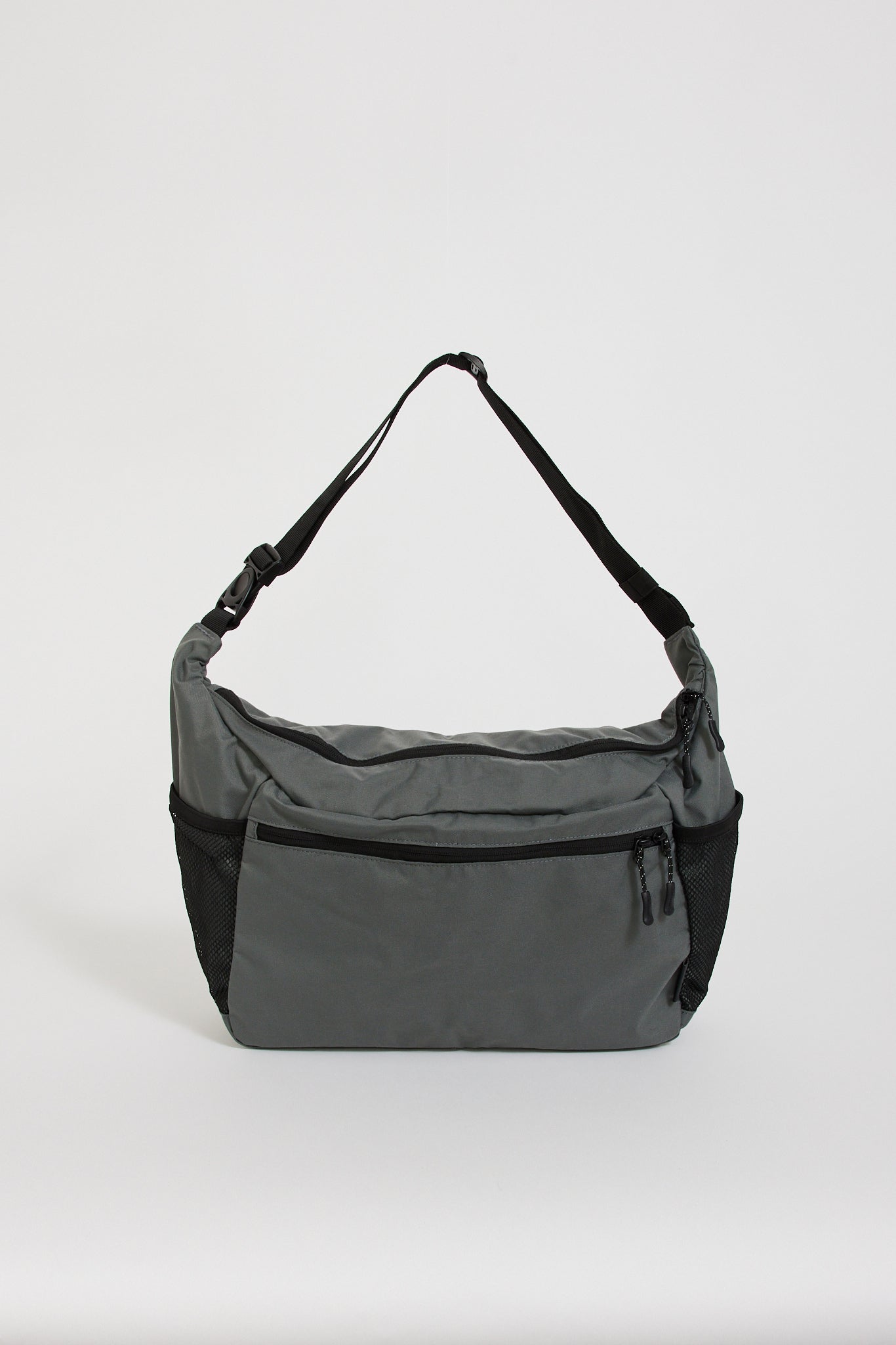 Snow Peak | Everyday Use Middle Shoulder Bag Grey | Maplestore