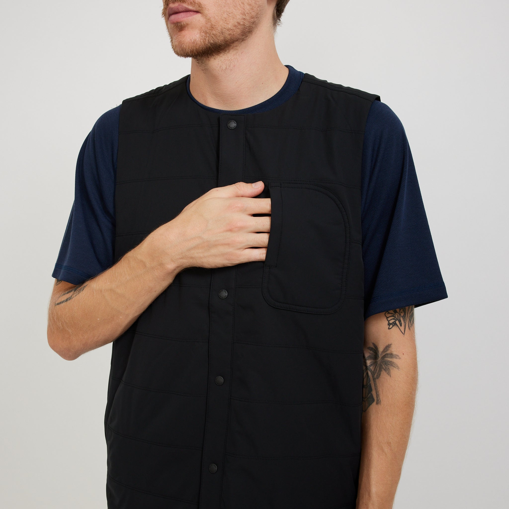 Snow Peak | Flexible Insulated Vest Black | Maplestore