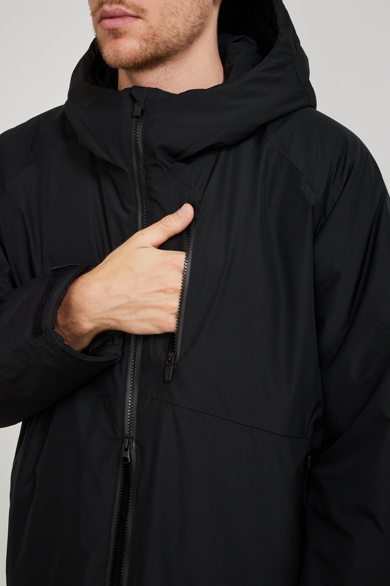 Snow Peak | Gore Windstopper Warm Jacket Black | Maplestore