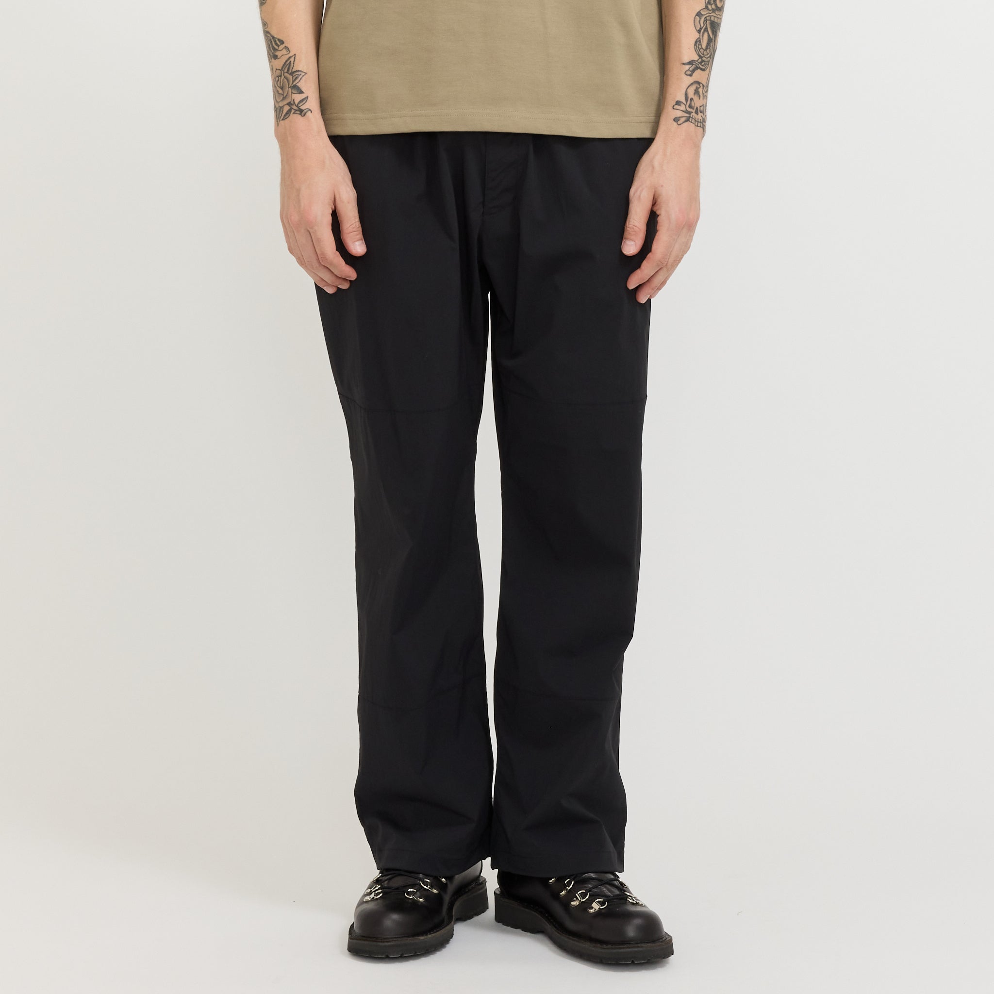 New Standard Easy Wide Pants Black | Maplestore