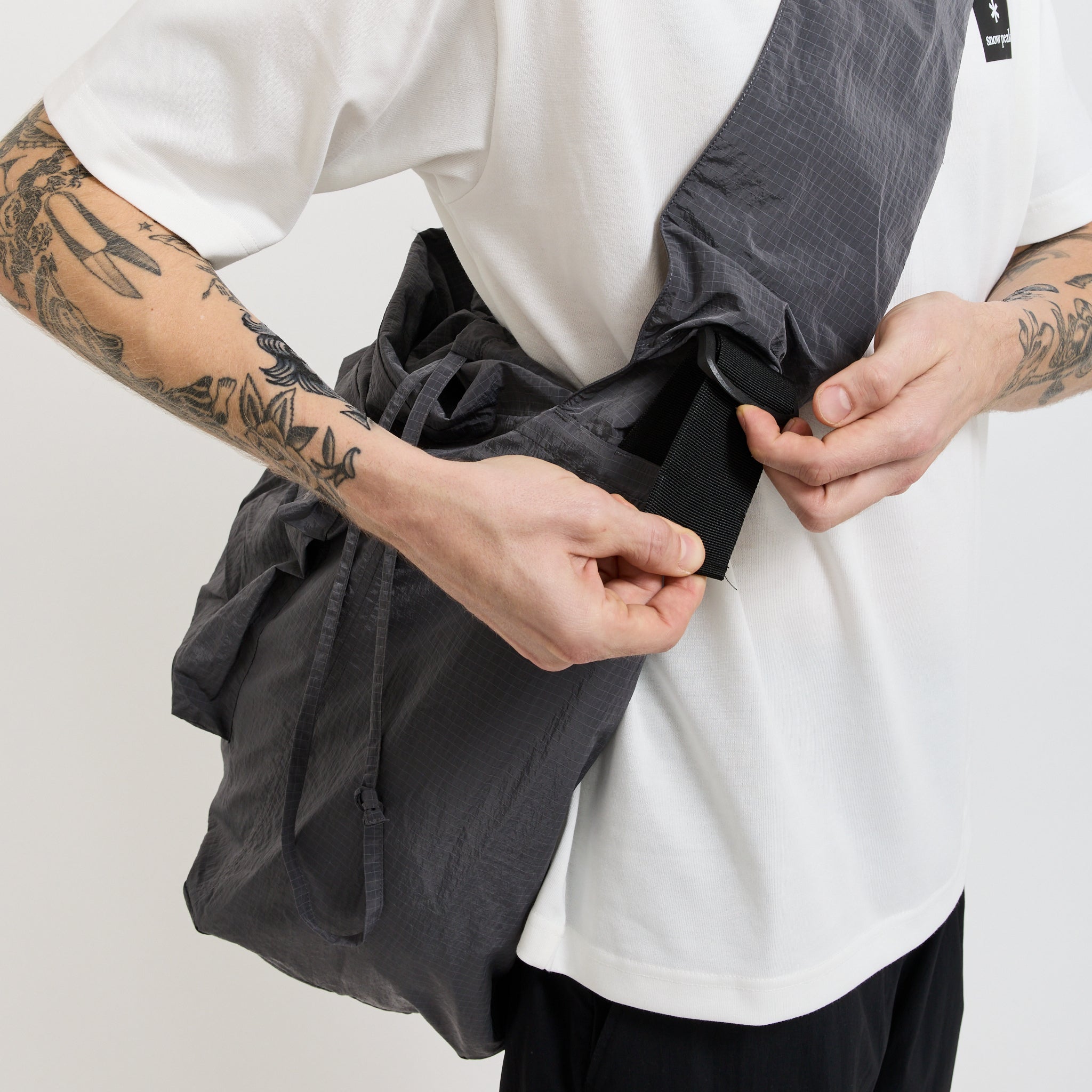 Ripstop Wrap Cross Bag Charcoal