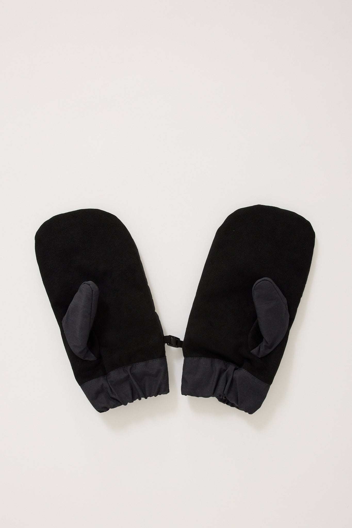 FR Down Mittens Black