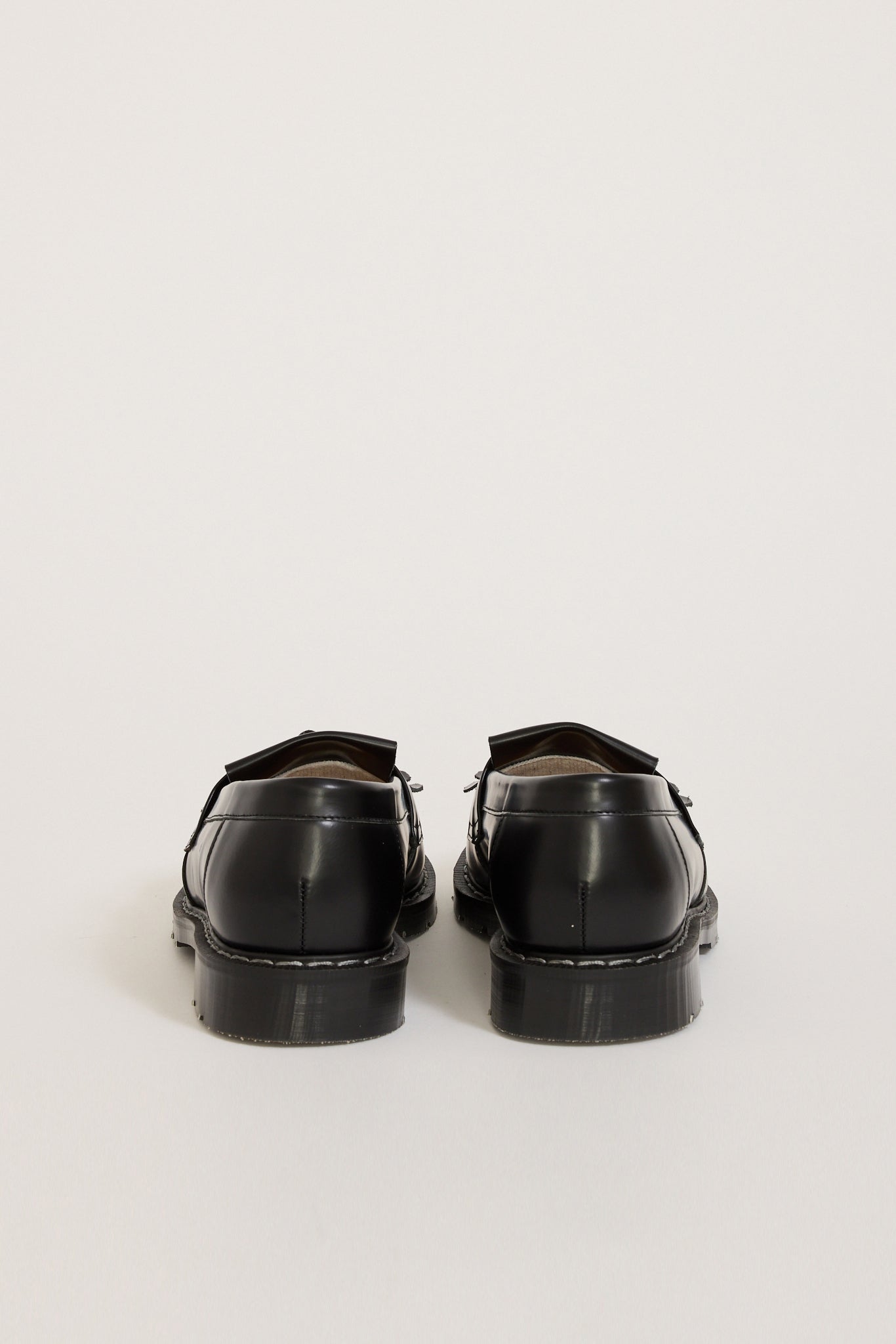 Solovair | Hi Shine Tassel Loafer Black | Maplestore