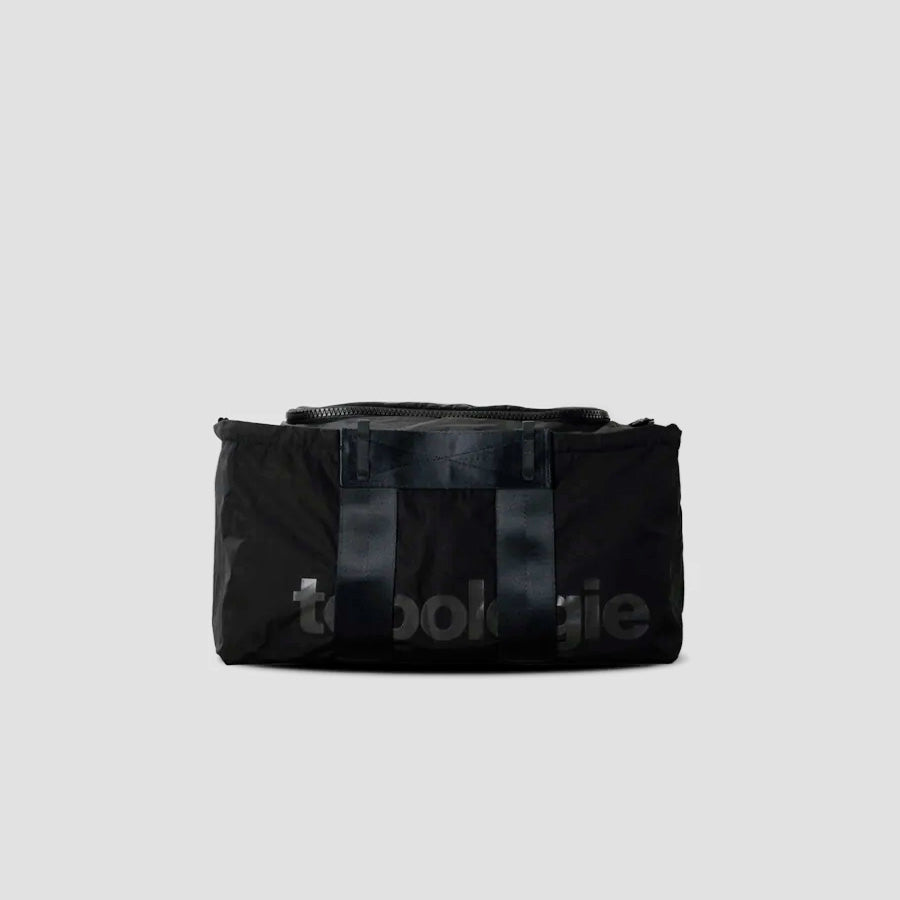 Topologie Summit Duffle Small ブラック 2way 未使用 トポロジー Summit Duffle Small ブラック 2WAY - メルカリ