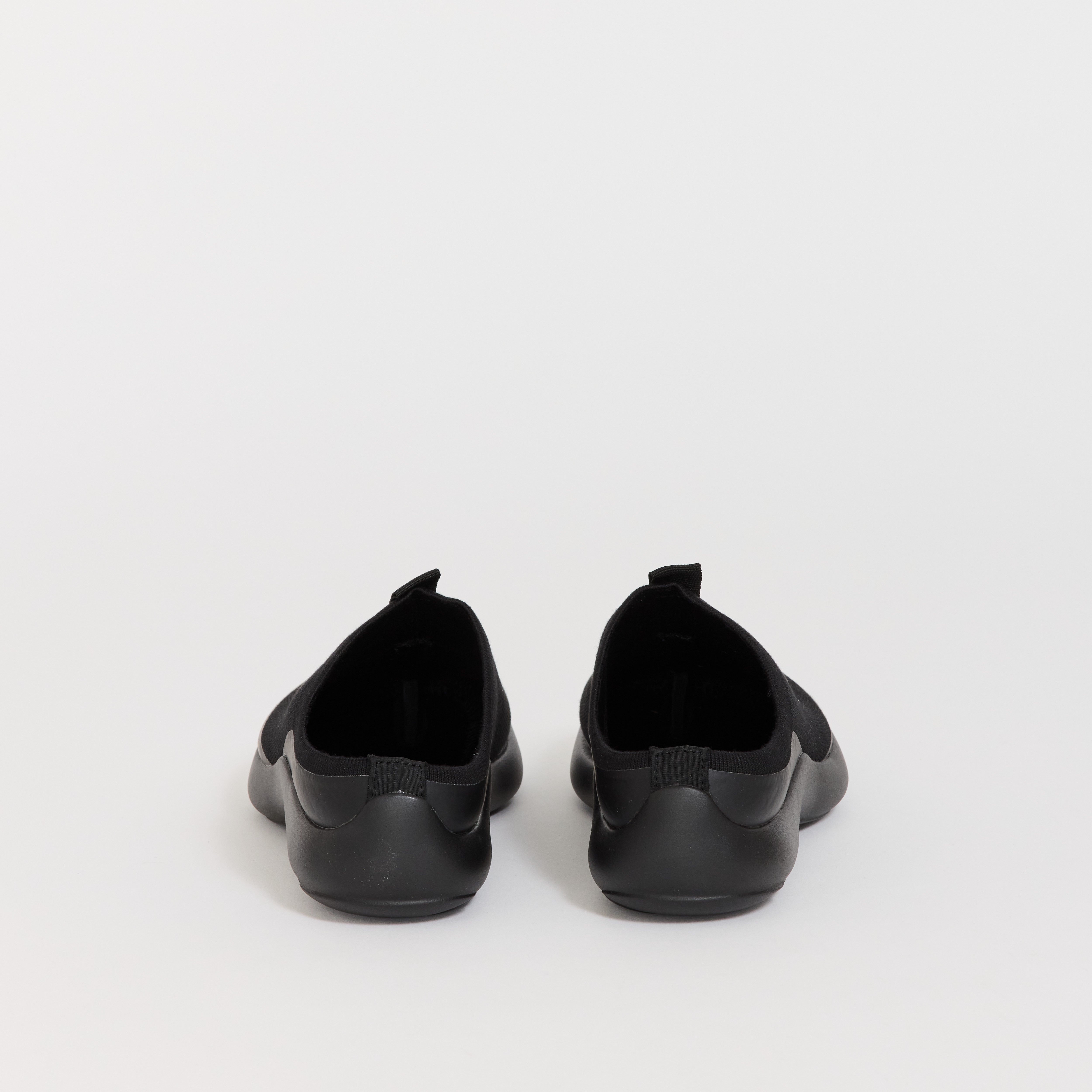 Tabi Mules Black