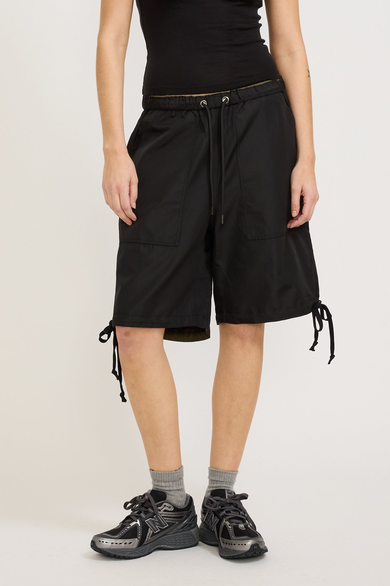 Non Down Military Reversible Short Pants Black