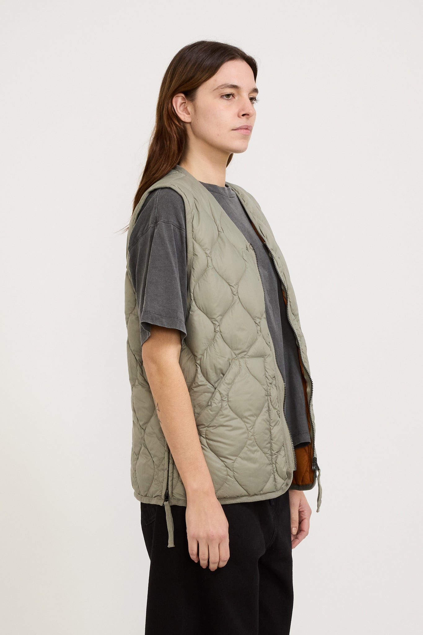 Taion | Military Zip V Neck Soft Shell Down Vest Dark Sage Green Womens | Maplestore