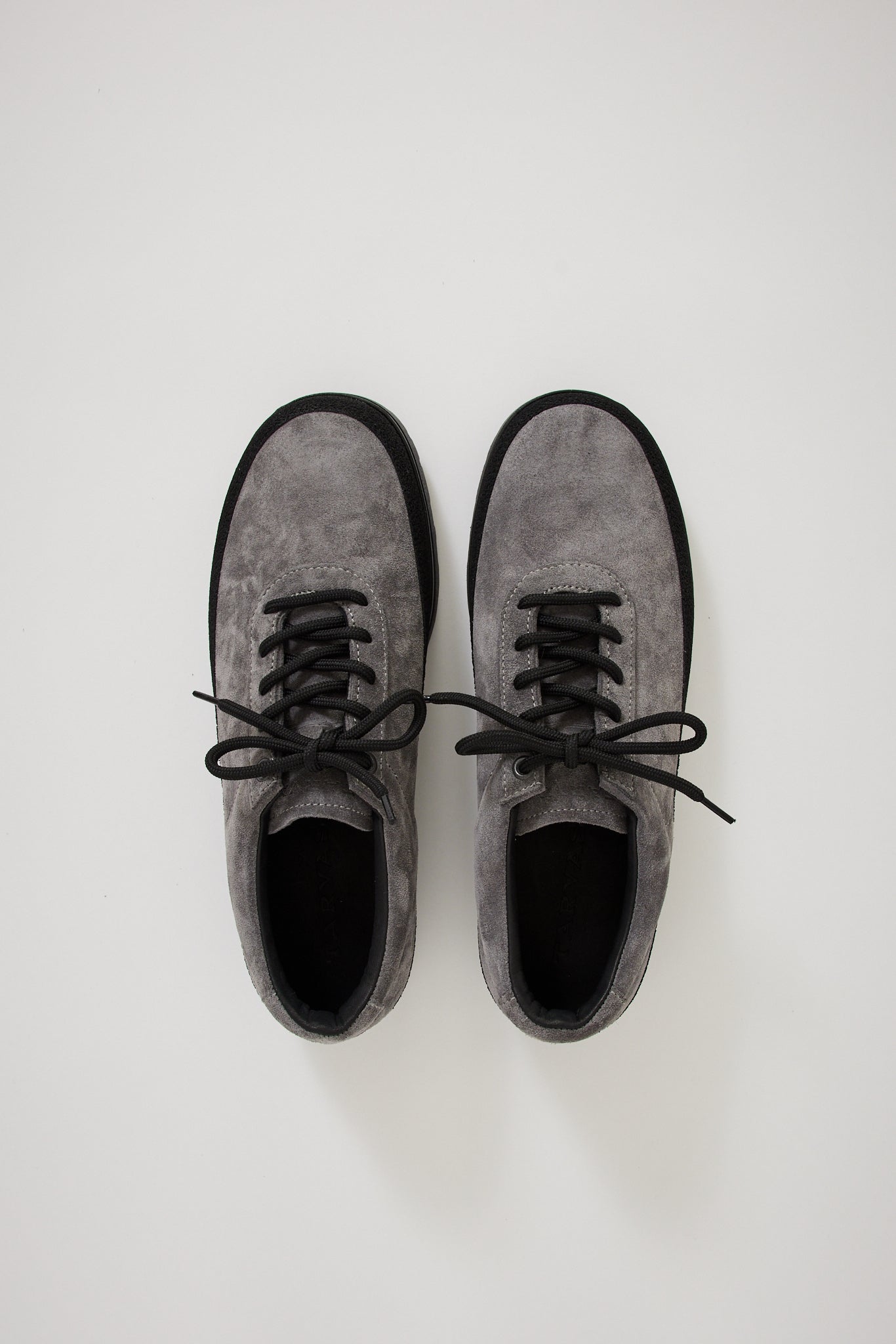 Tarvas | Explorer Dark Grey Suede | Maplestore