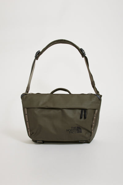 The North Face | Base Camp Voyager Messenger Bag New Taupe Green | Maplestore