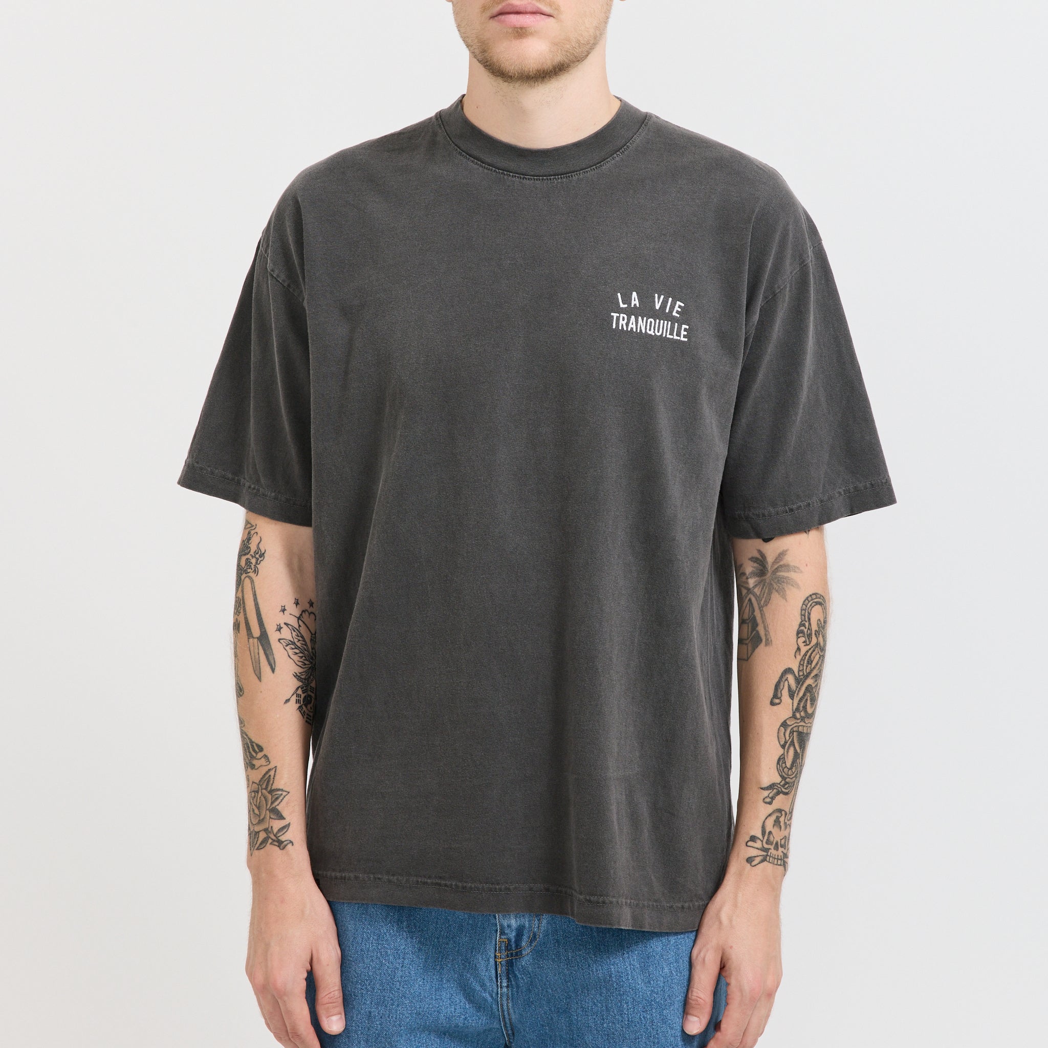 La Vie Tranquille Tee Vintage Black