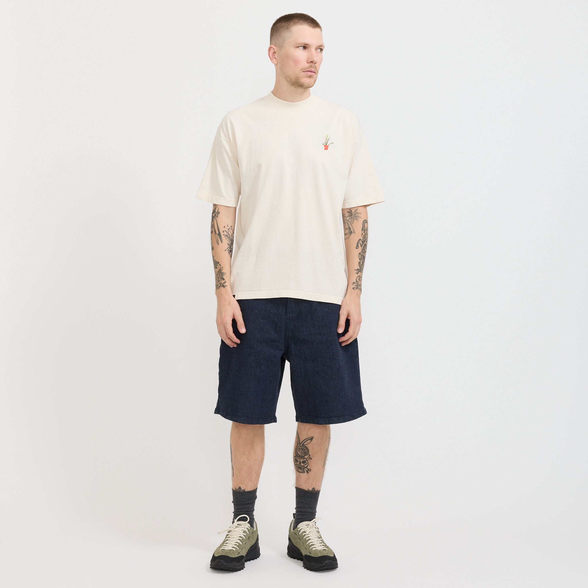 Plants Embroidered Tee Cream