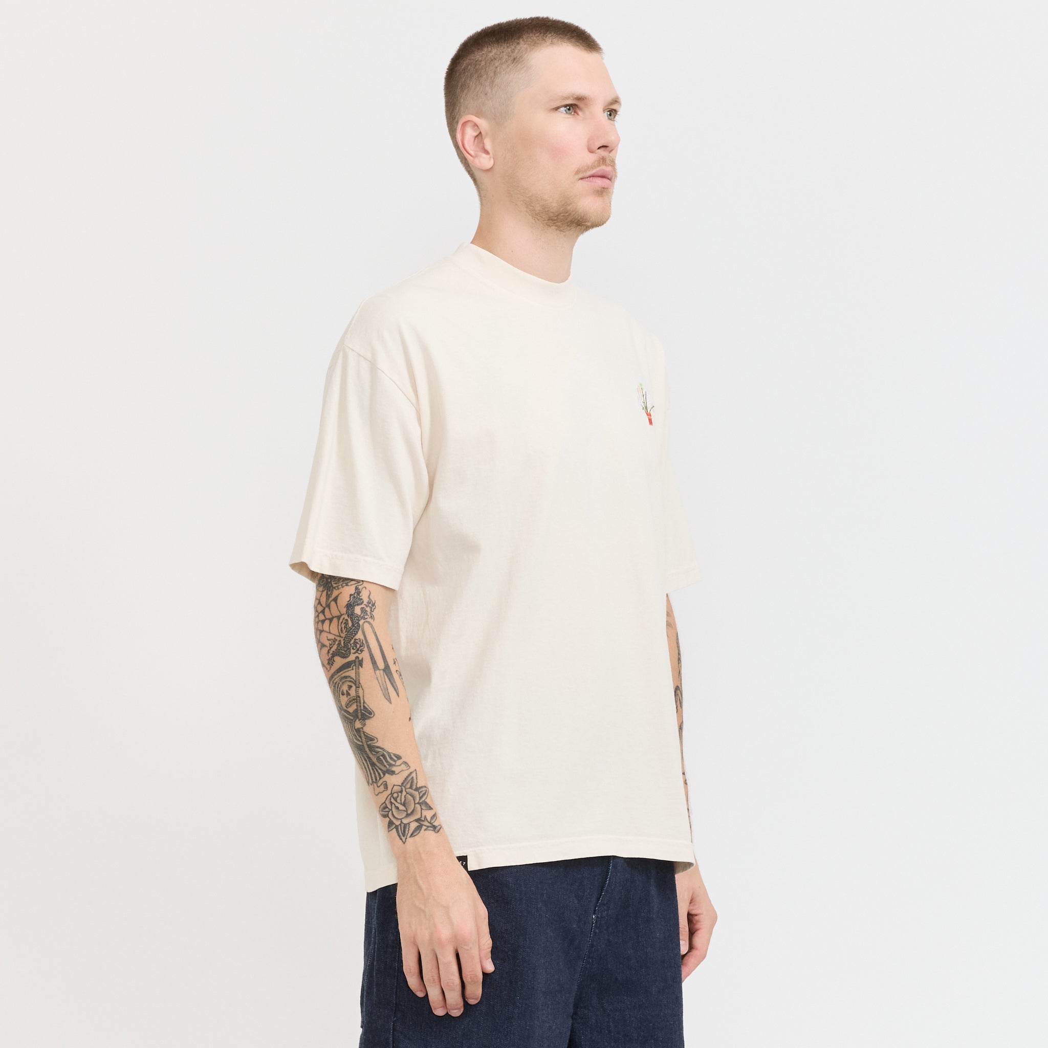 Plants Embroidered Tee Cream