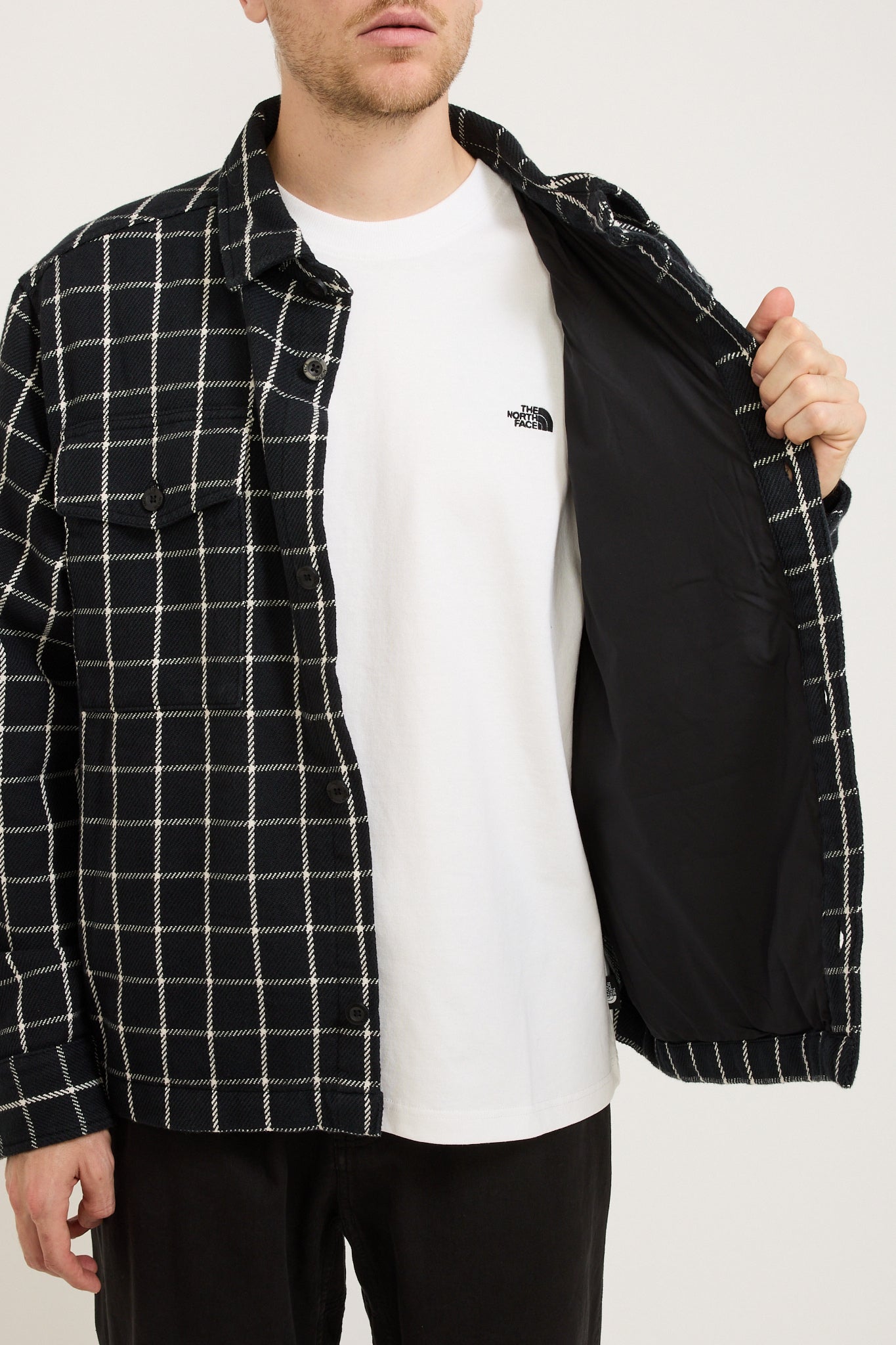 The North Face | Valley Twill Utility Shacket Black Grid | Maplestore