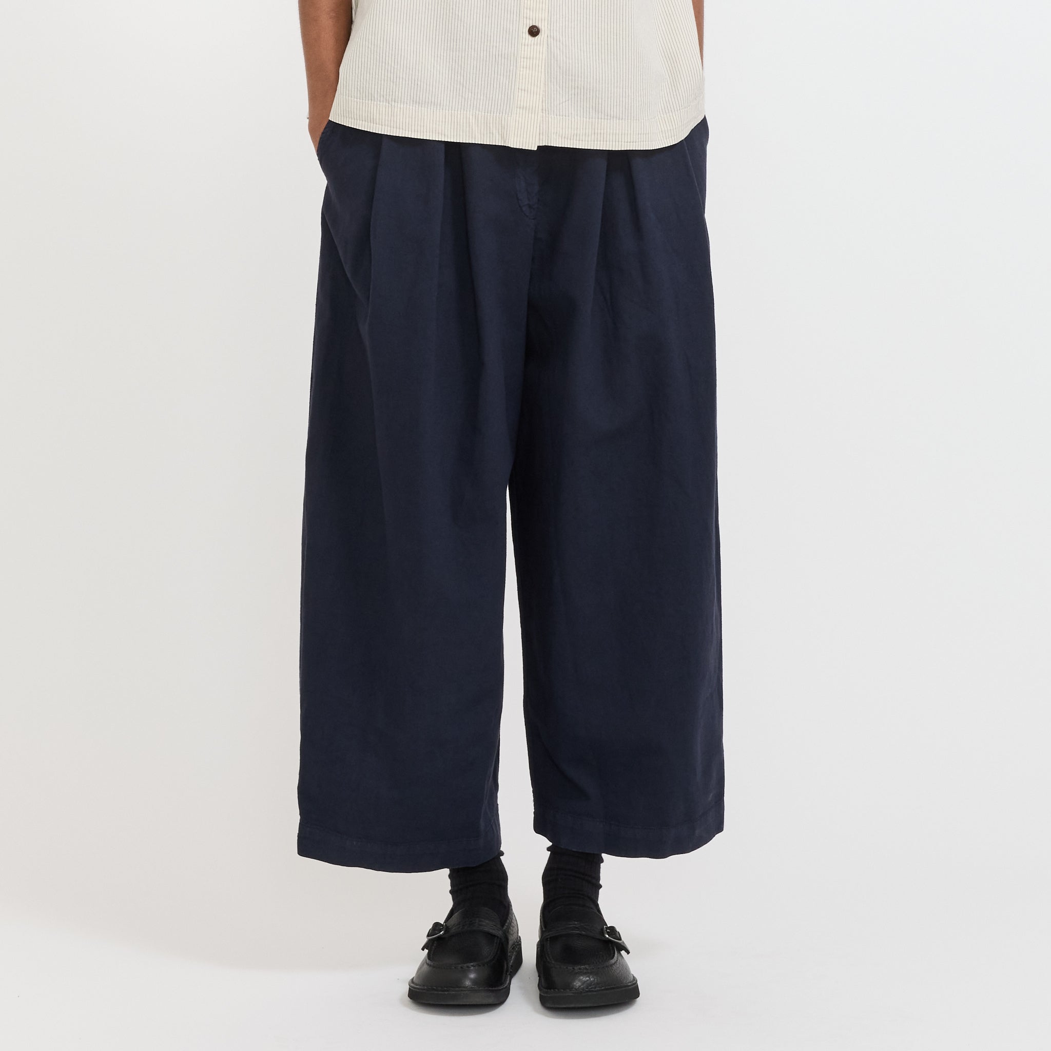 Toast | Cotton Linen Canvas Wide Leg Trousers Anthracite | Maplestore