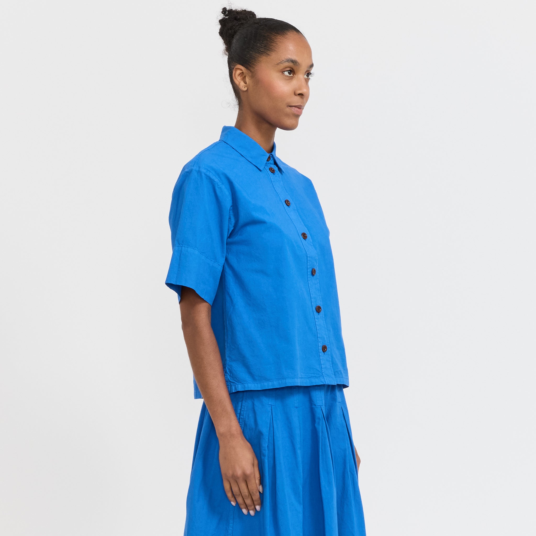 Toast | Cotton/Linen Poplin Shirt Enamel Blue | Maplestore