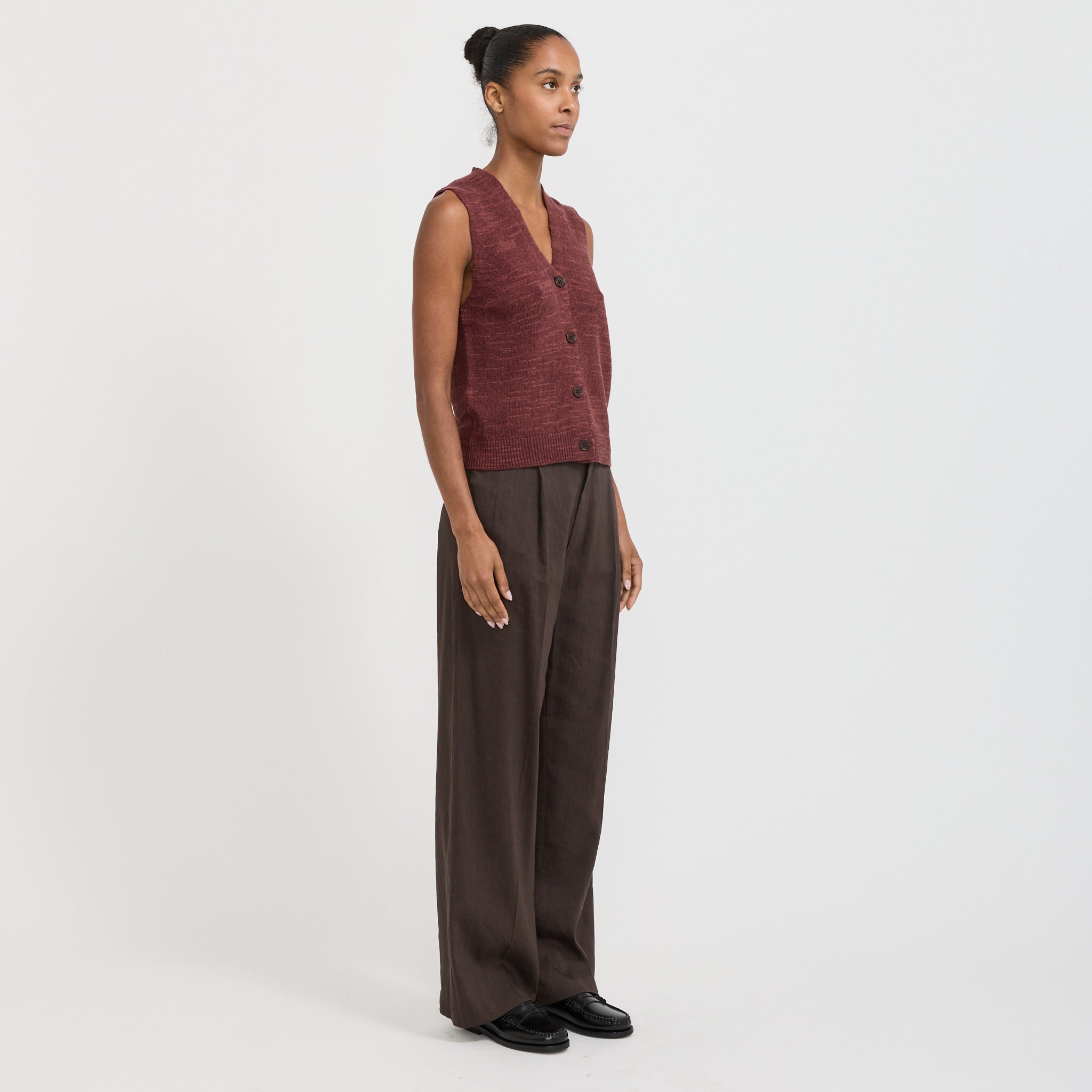 Toast | Fine Knitted Linen Cotton Tank Beetroot | Maplestore