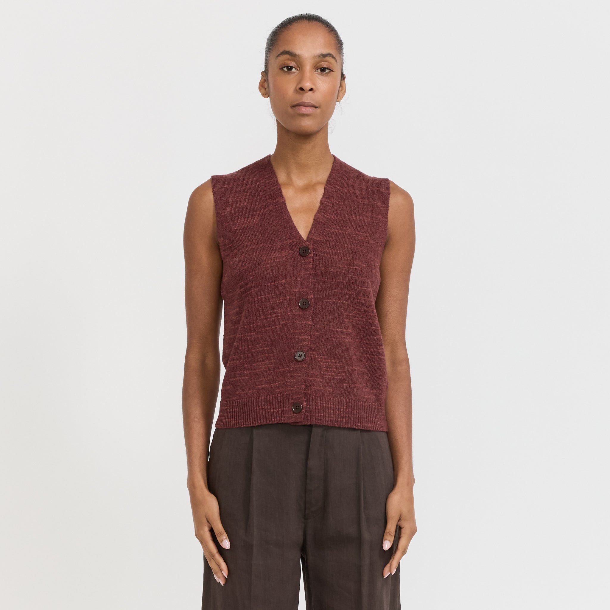 Toast | Fine Knitted Linen Cotton Tank Beetroot | Maplestore