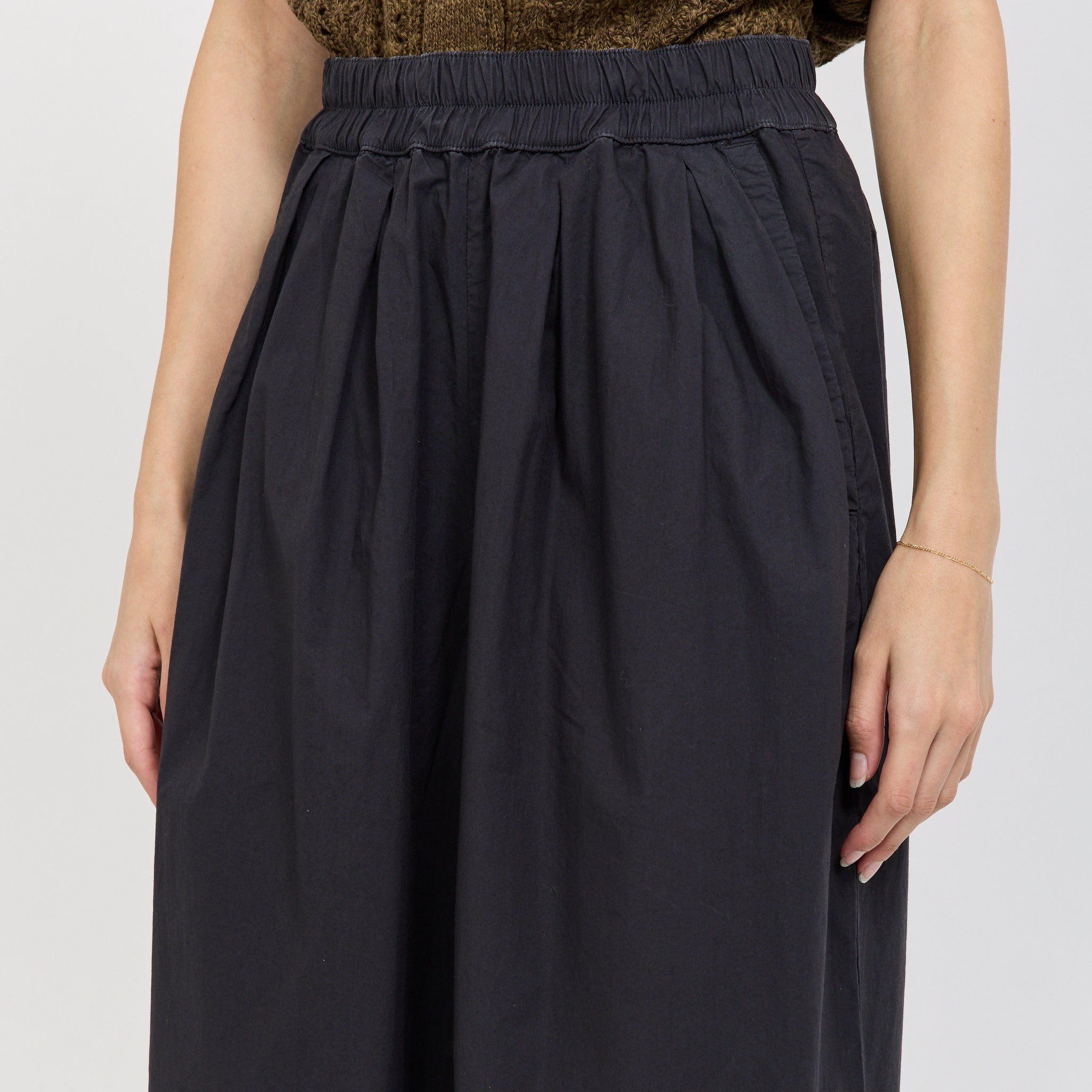 Toast | Pleated Pull On Cotton Poplin Trousers Slate | Maplestore
