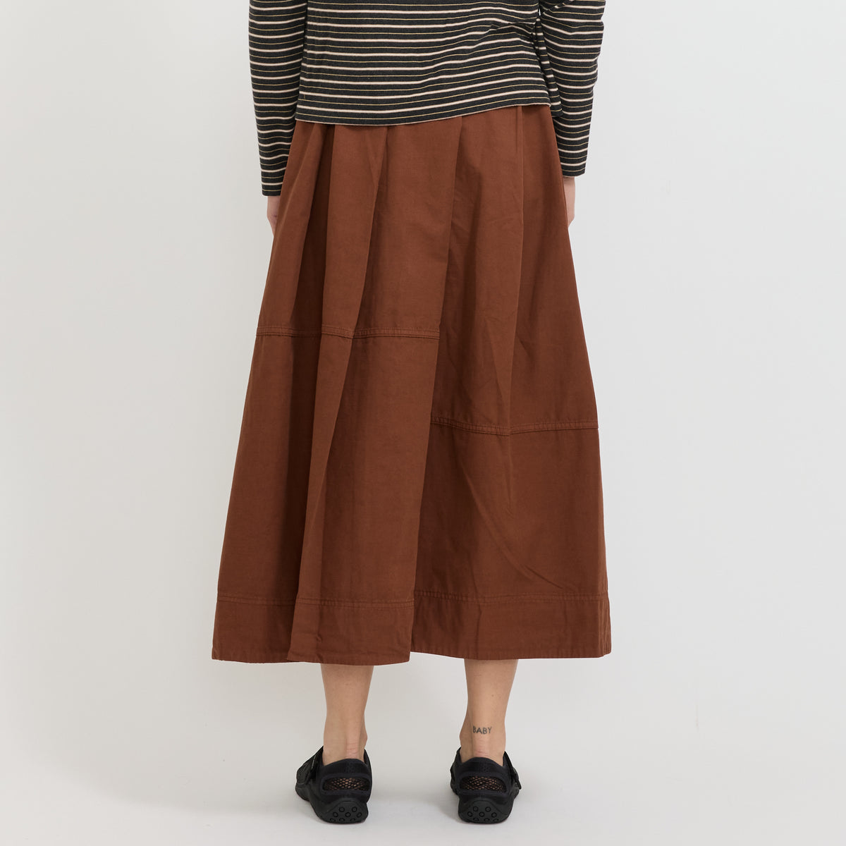 Slanted Pleat Cotton Skirt Brick