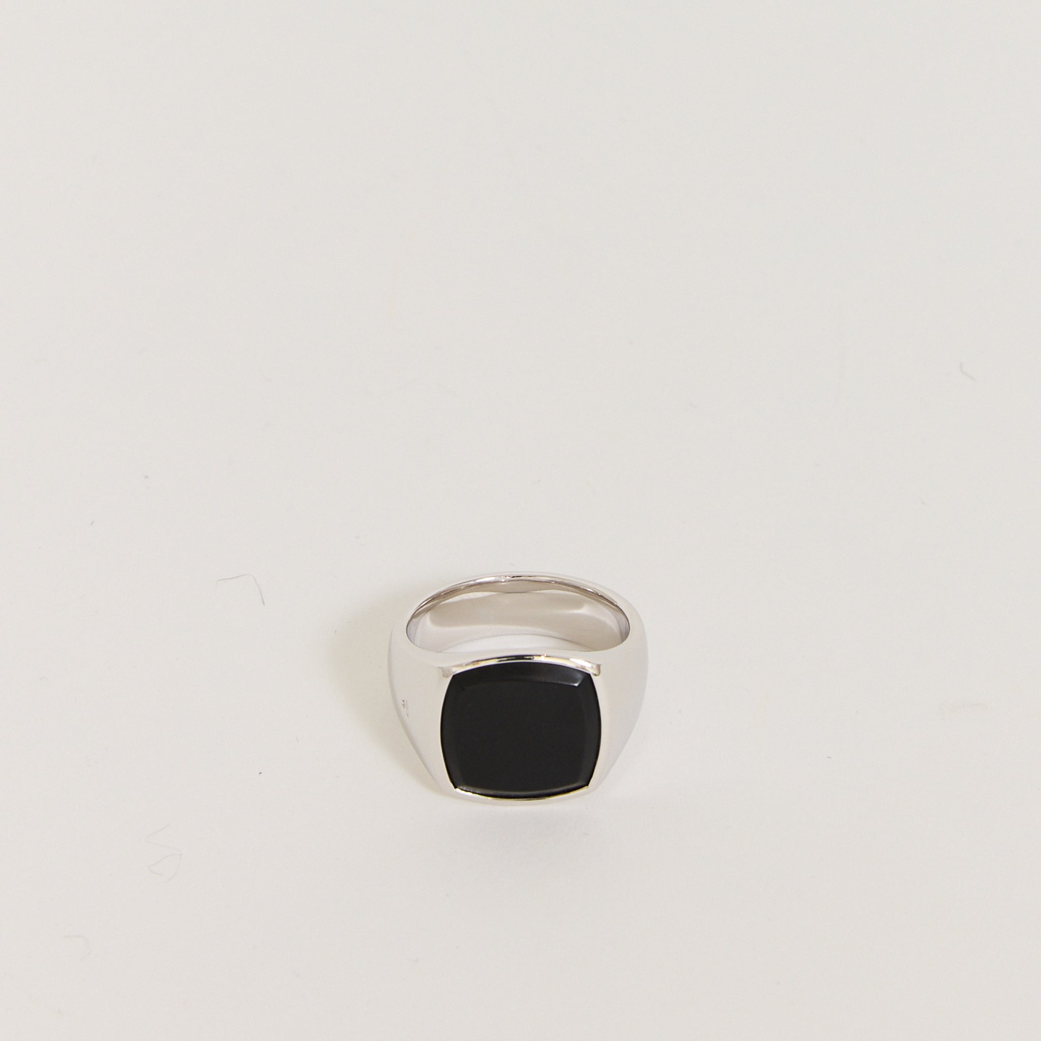 Tom Wood Cushion Black Onyx Silver | Maplestore