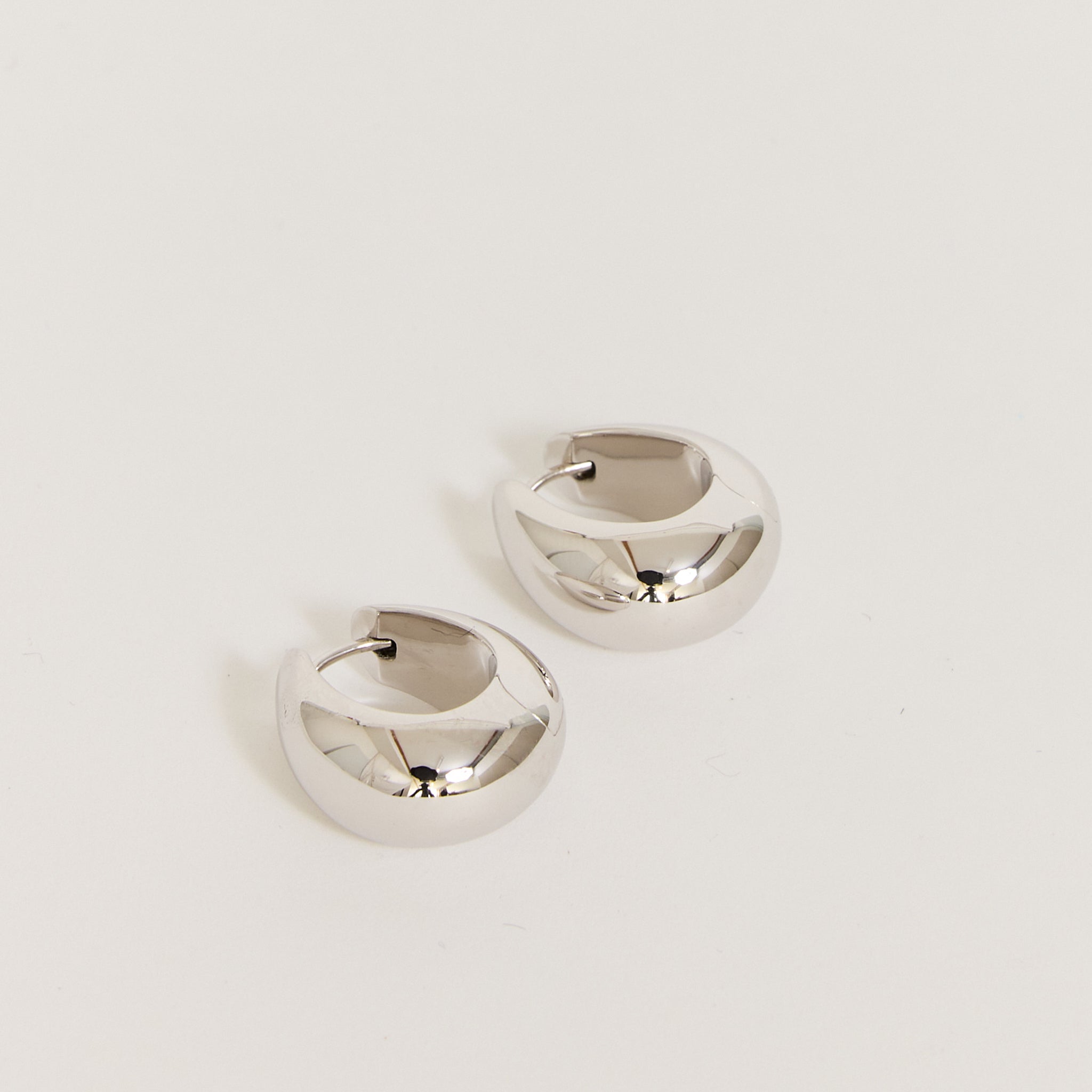 Ice Hoops Medium Silver