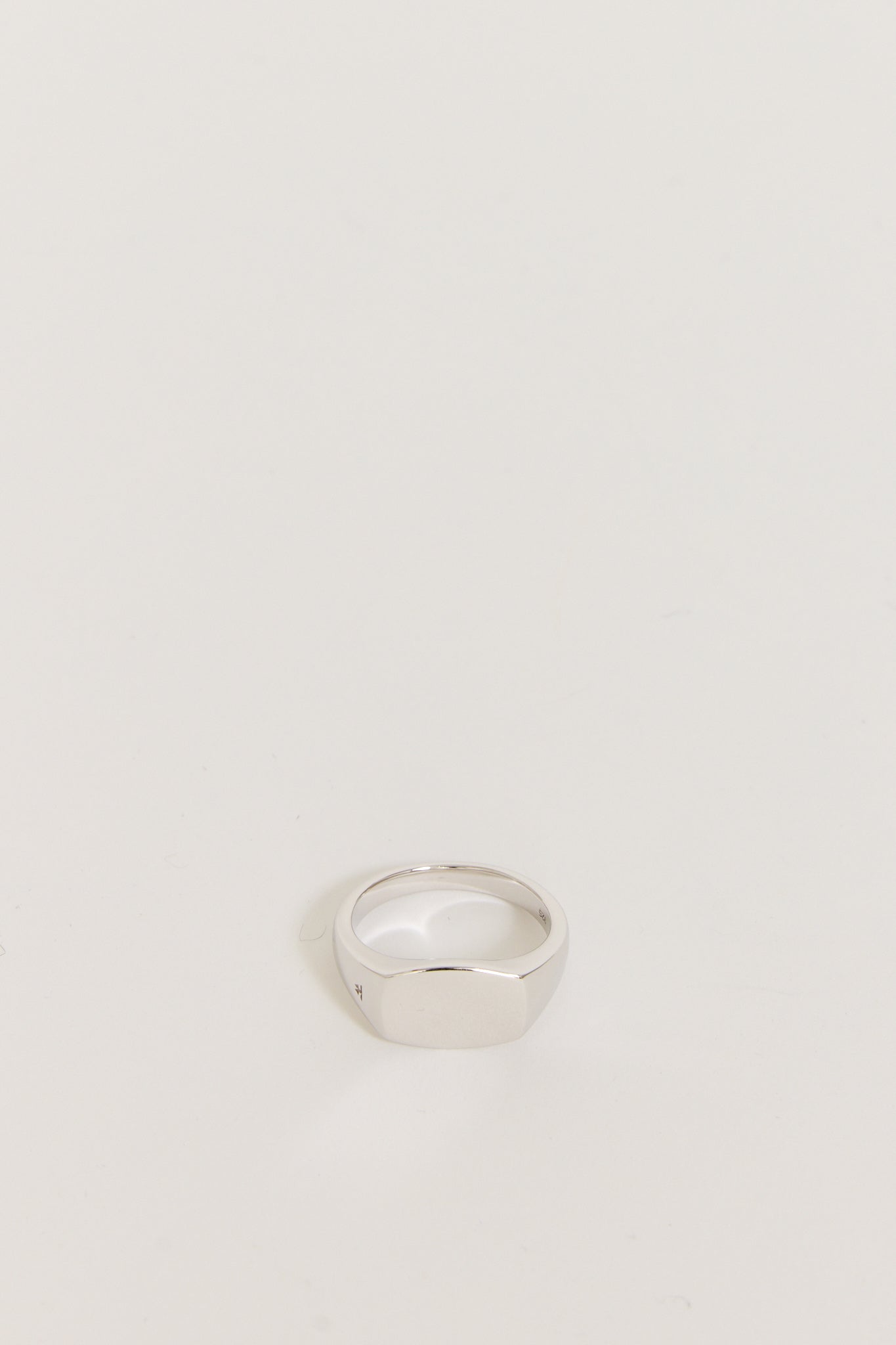 Tom Wood | Michael Ring Silver | Maplestore