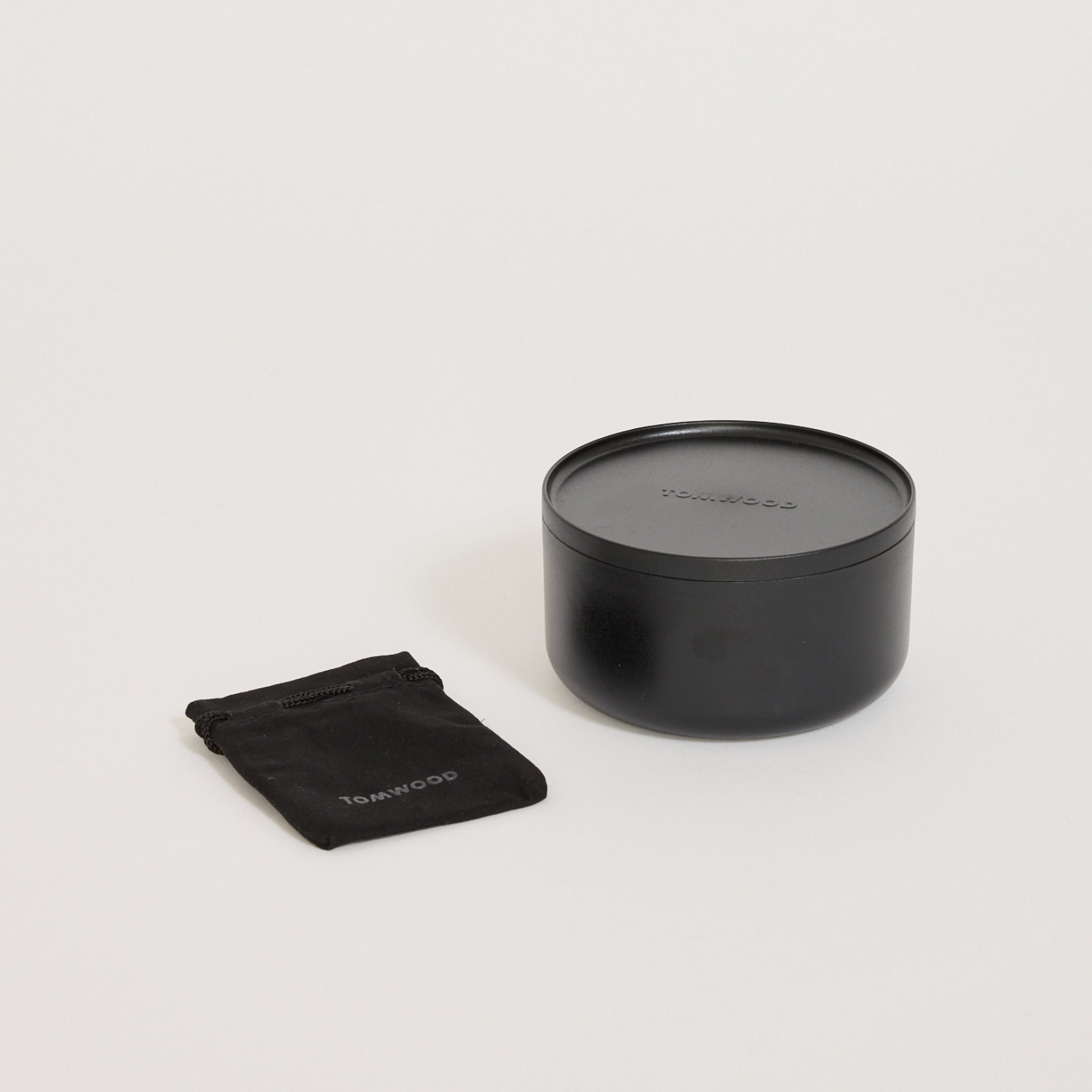 Tom Wood | Kay Ring Polished Onyx Silver | Maplestore