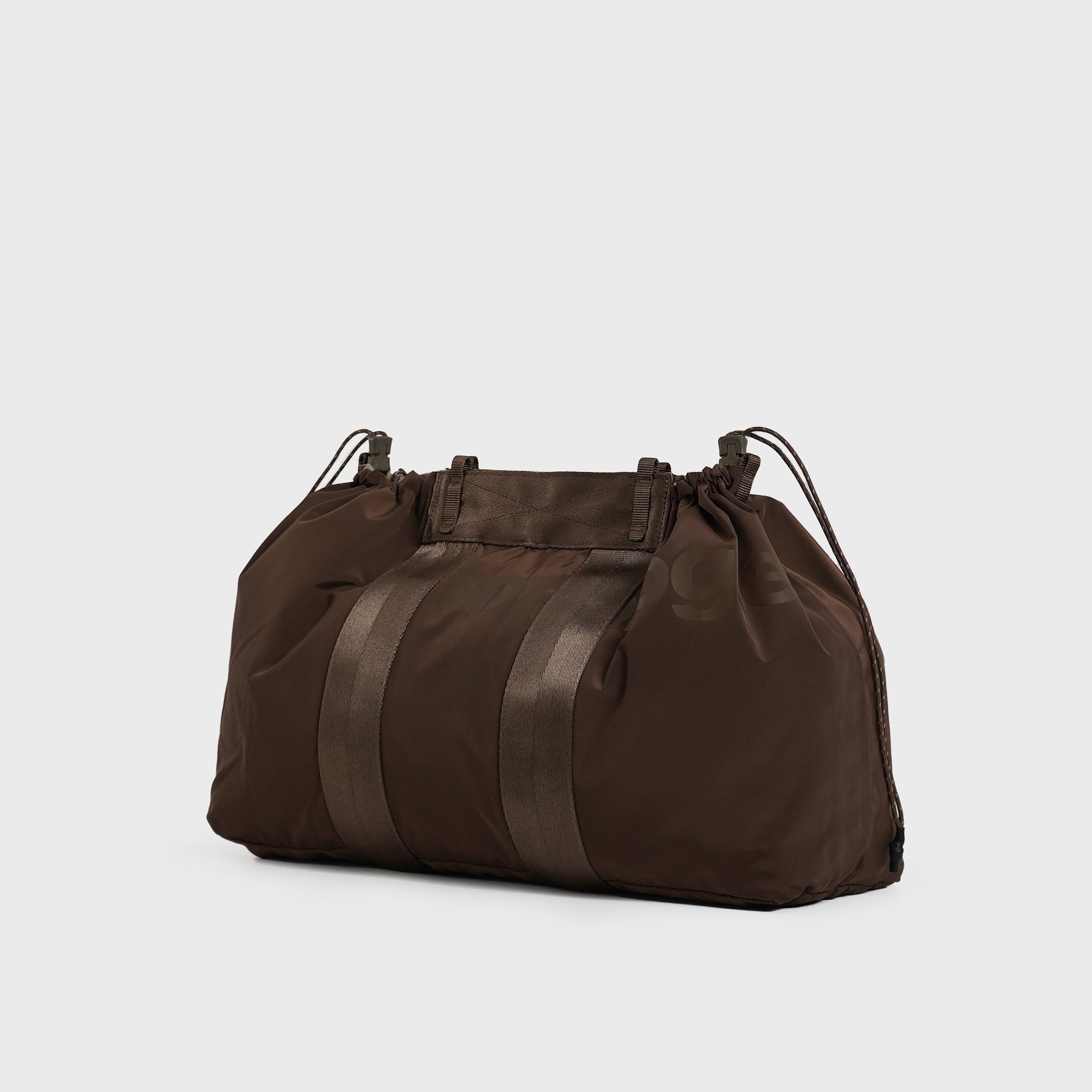 Summit Tote Wide Medium Cocoa Tech Sateen