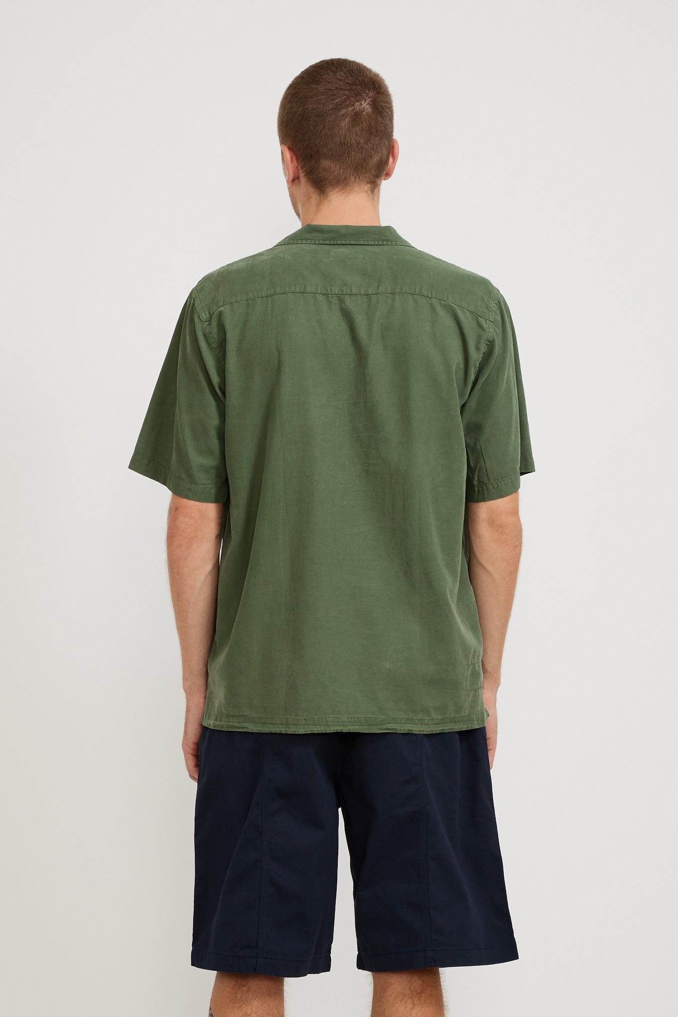 Universal Works | Camp II Shirt Gardenia Lycot Birch | Maplestore