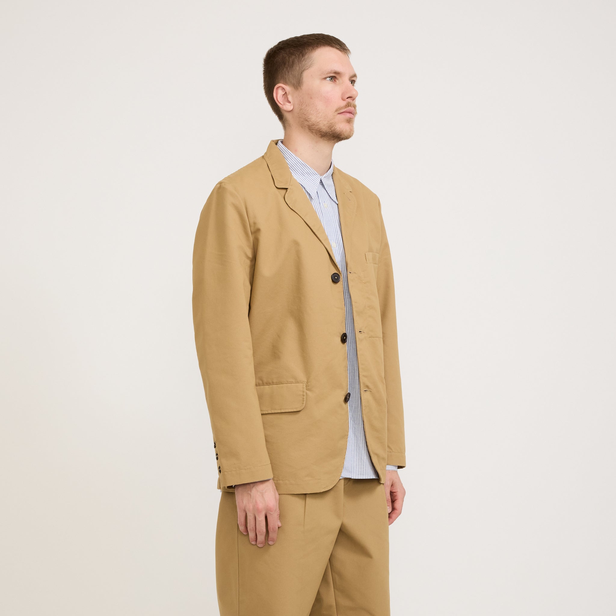 Universal Works | Capitol Jacket Brushed Polytech Sand | Maplestore