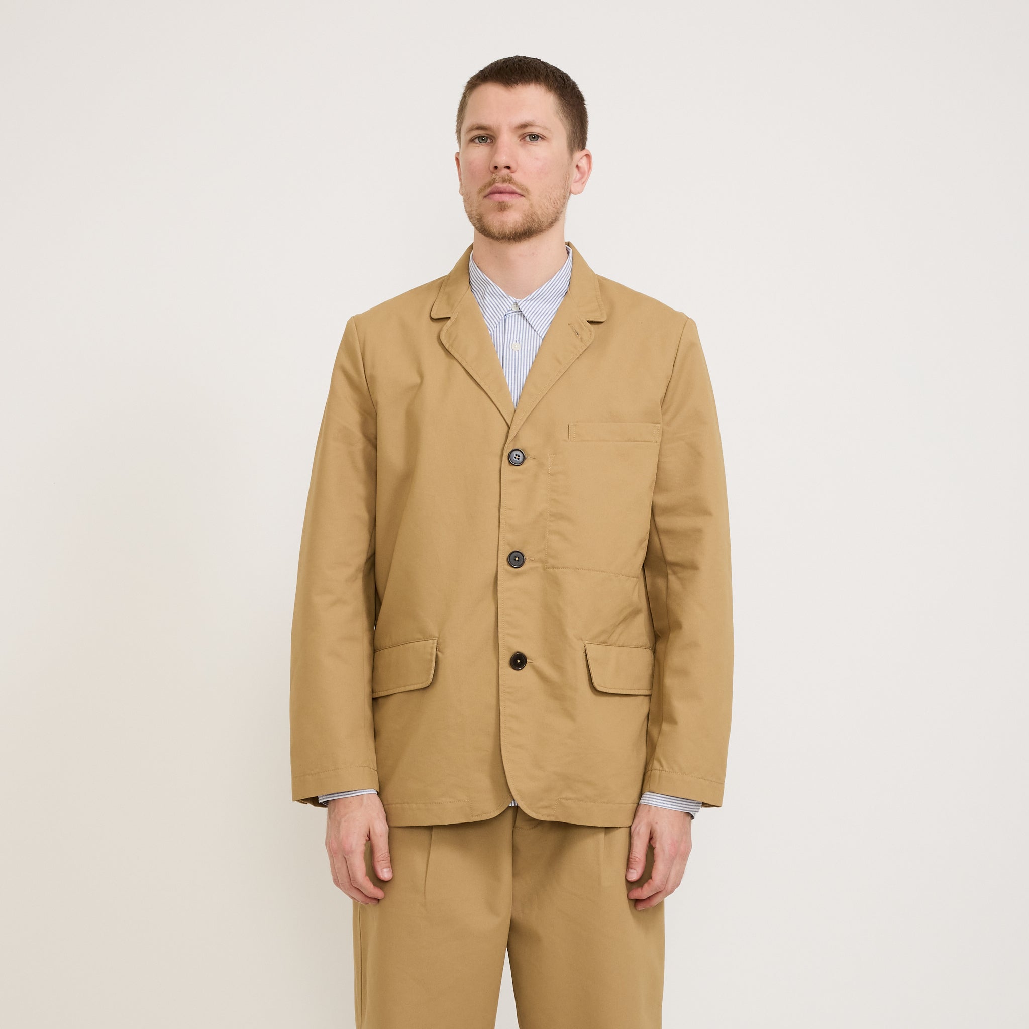 Universal Works | Capitol Jacket Brushed Polytech Sand | Maplestore